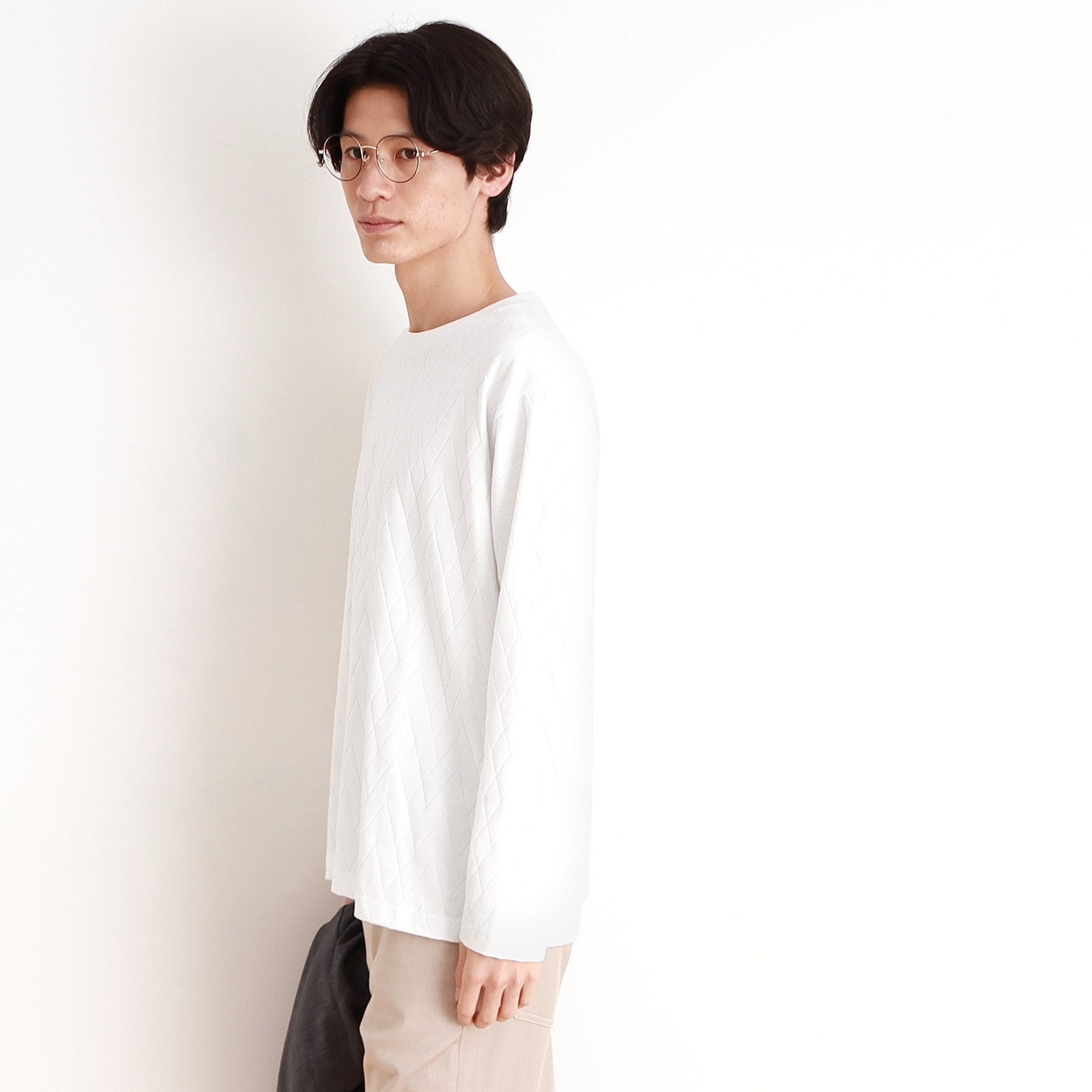 ザ ショップ ティーケー(メンズ) THE SHOP TK(Men) ジオメトリックリンクス長袖Tシャツ ON/OFF兼用 (オフホワイト(003)) オフホワイト(003)