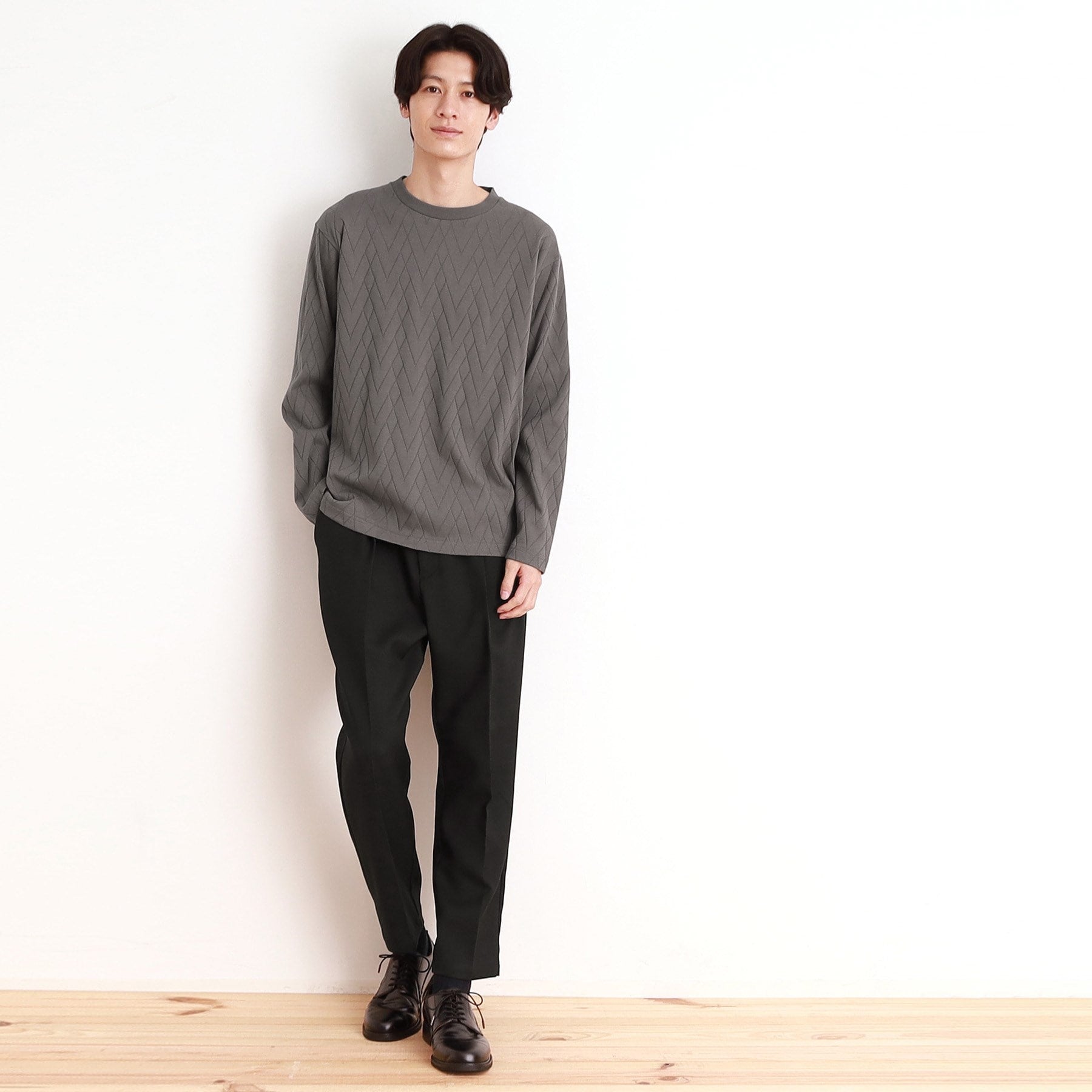 ザ ショップ ティーケー(メンズ) THE SHOP TK(Men) ジオメトリックリンクス長袖Tシャツ ON/OFF兼用 (オフホワイト(003)) オフホワイト(003)