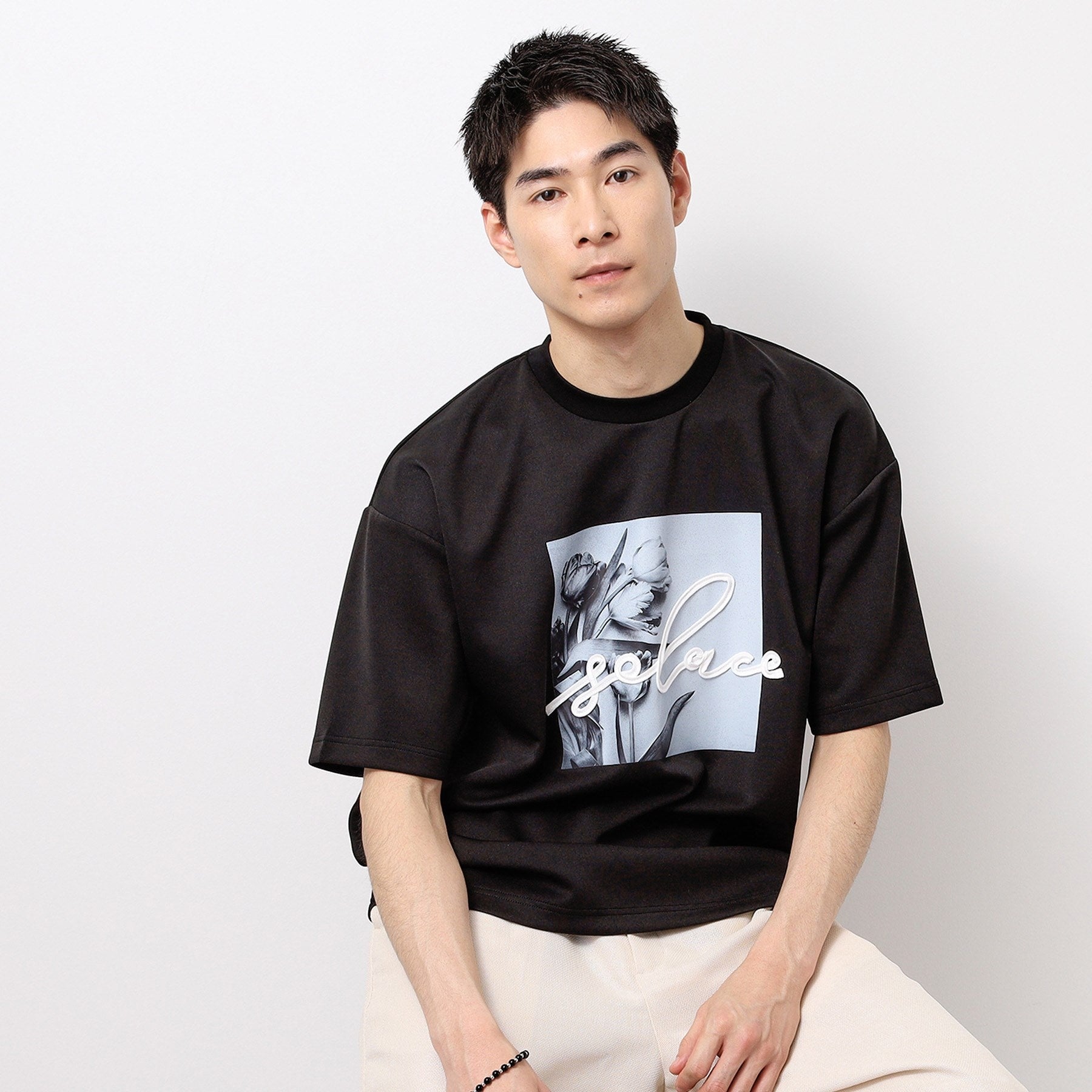 ザ ショップ ティーケー(メンズ) THE SHOP TK(Men) コード刺繍フォト半袖Tシャツ (ホワイト(001)) ホワイト(001)