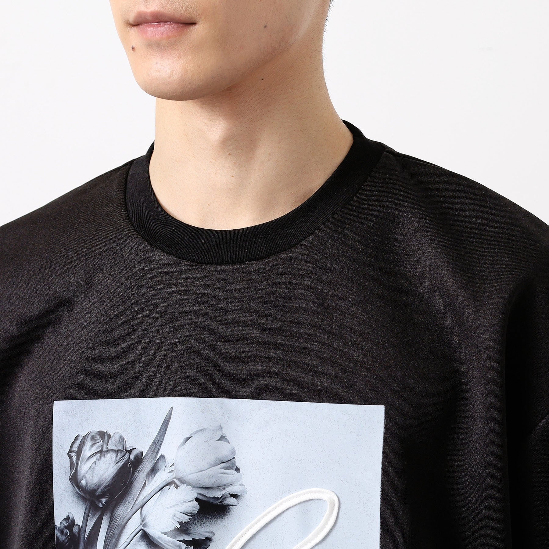 ザ ショップ ティーケー(メンズ) THE SHOP TK(Men) コード刺繍フォト半袖Tシャツ (ホワイト(001)) ホワイト(001)