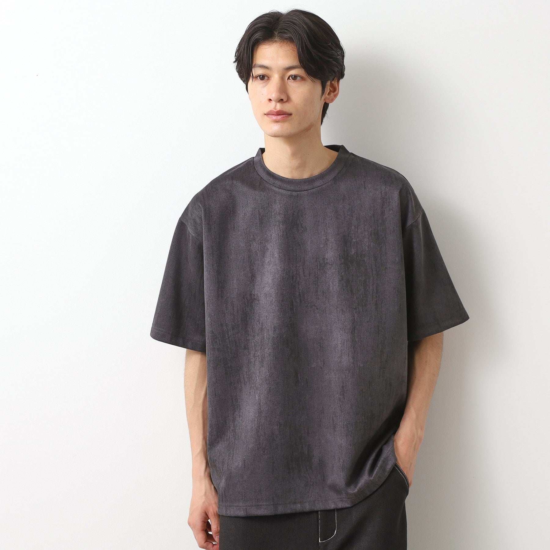 ザ ショップ ティーケー(メンズ) THE SHOP TK(Men) スウェードプリントTシャツ (チャコールグレー(013)) チャコールグレー(013)