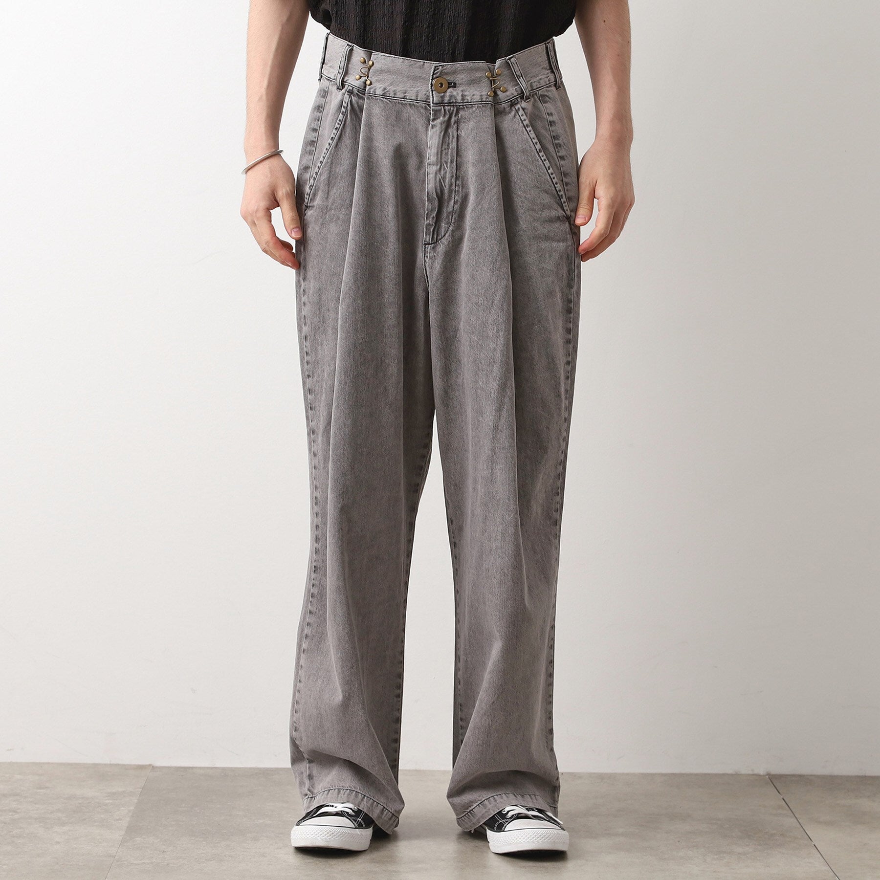 ザ ショップ ティーケー(メンズ) THE SHOP TK(Men) ツータックワイドデニムパンツ (ライトグレー(011)) ライトグレー(011)