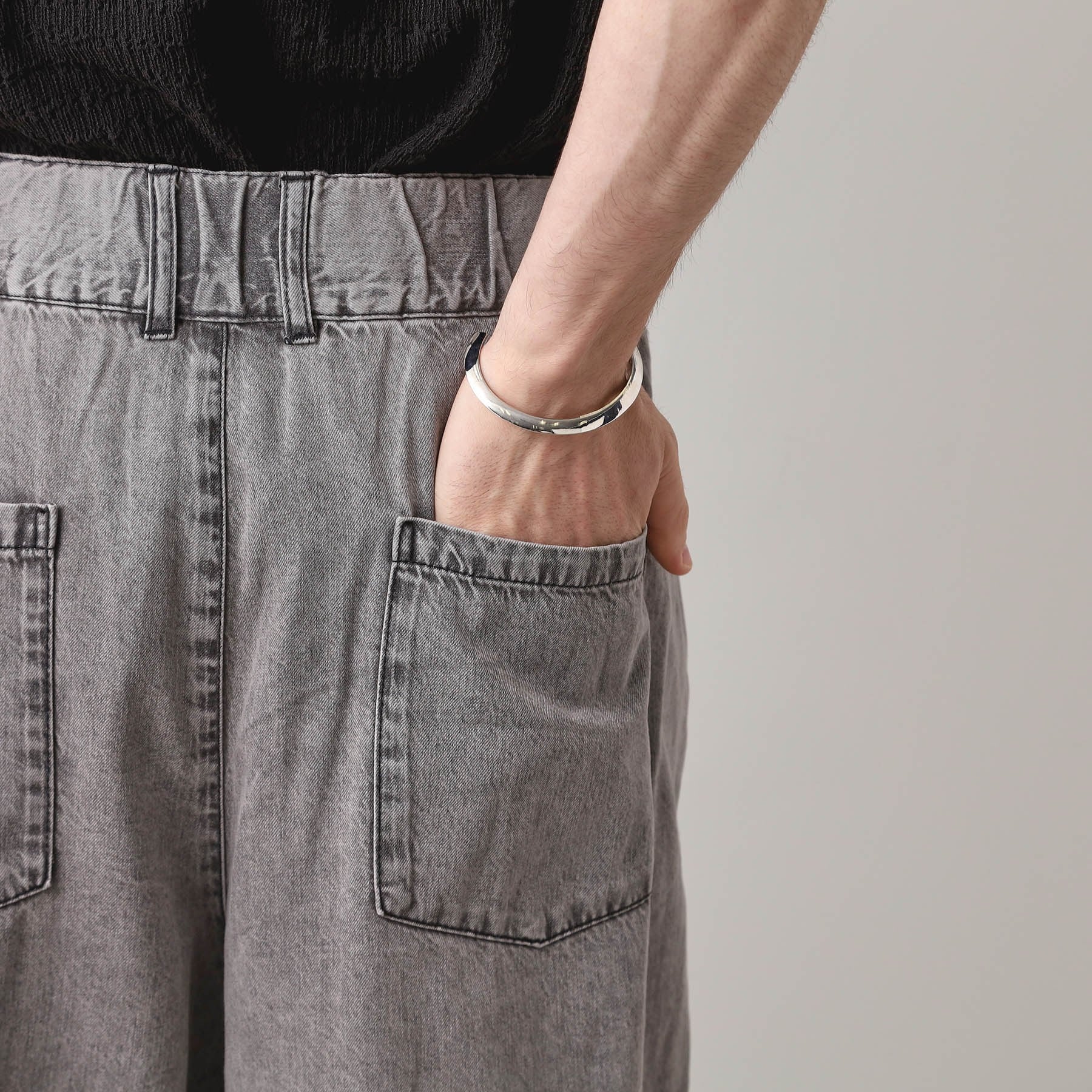 ザ ショップ ティーケー(メンズ) THE SHOP TK(Men) ツータックワイドデニムパンツ (ライトグレー(011)) ライトグレー(011)