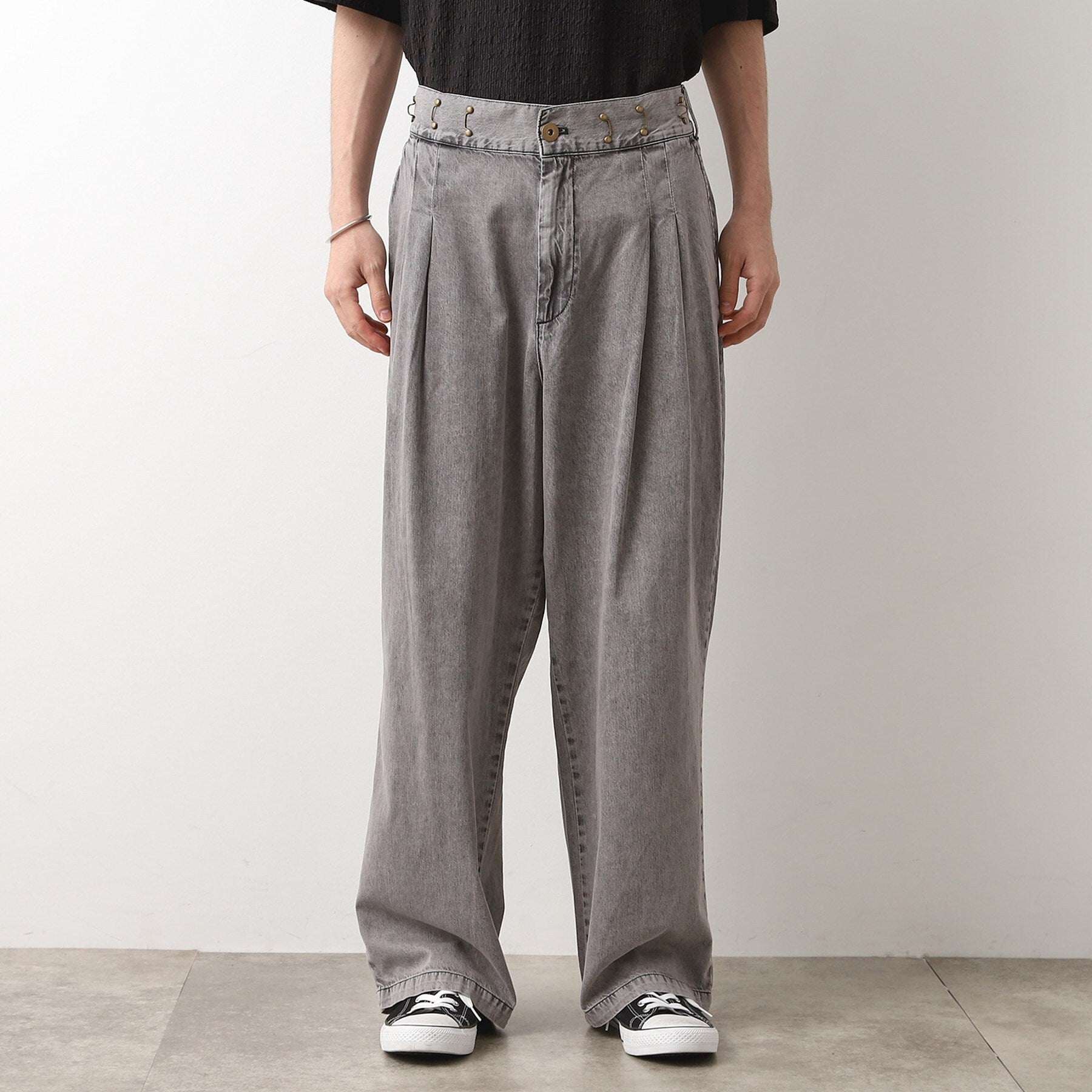 ザ ショップ ティーケー(メンズ) THE SHOP TK(Men) ツータックワイドデニムパンツ (ライトグレー(011)) ライトグレー(011)