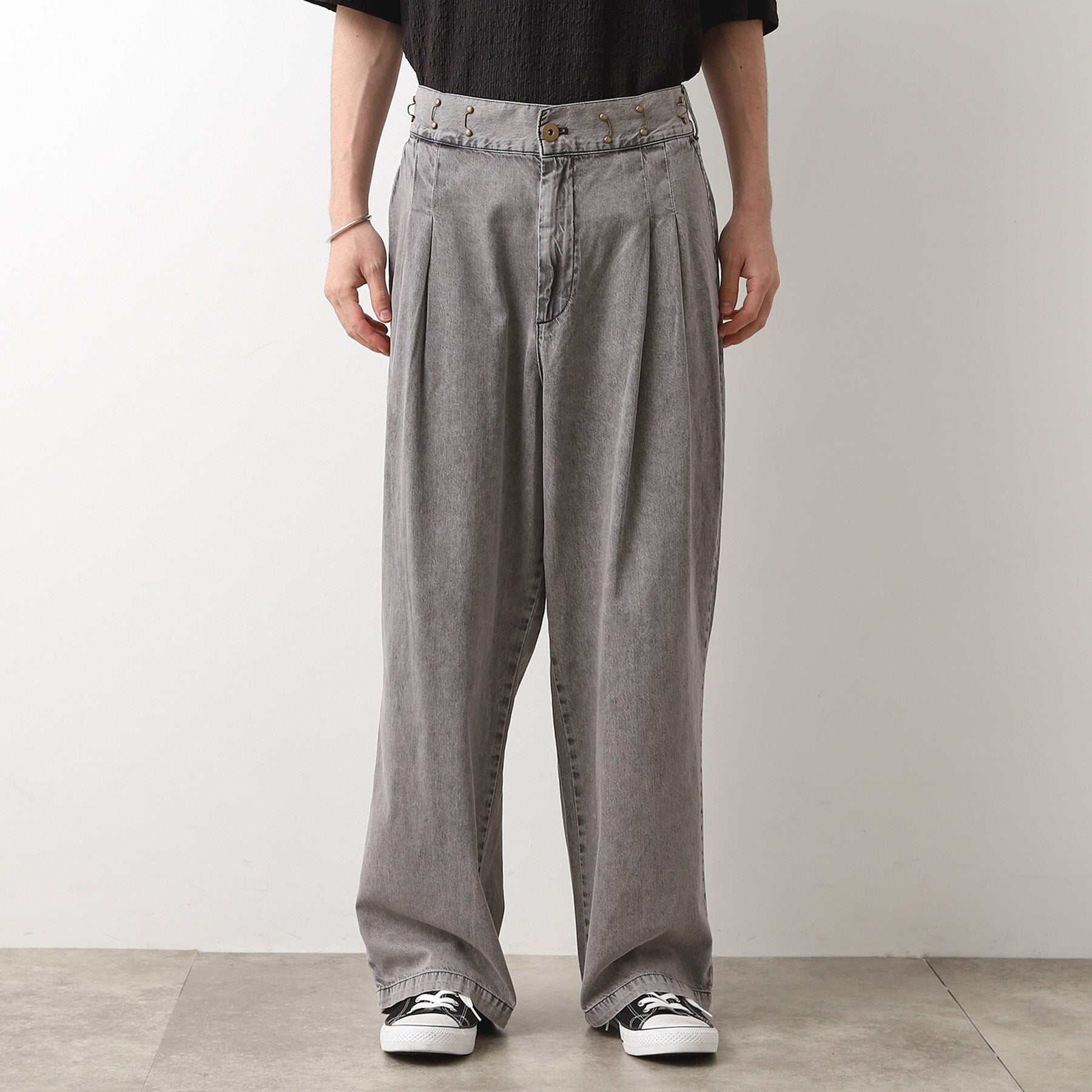 ザ ショップ ティーケー(メンズ) THE SHOP TK(Men) ツータックワイドデニムパンツ (ライトグレー(011)) ライトグレー(011)