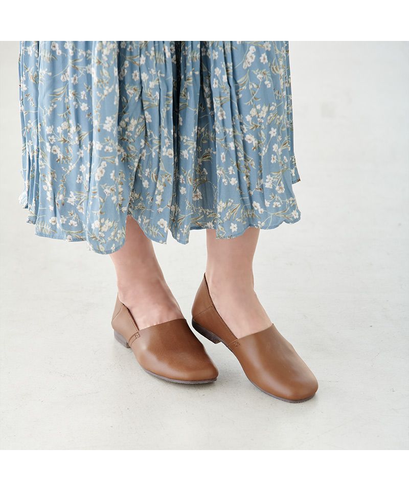 ゾック ZOCCU スリッポン レディース レザー 本革 牛革 柔らかい 歩きやすい 痛くない 1.4cmローヒール ぺたんこ 黒 ブラック ブラウン ホワイト オリーブ 通勤 仕