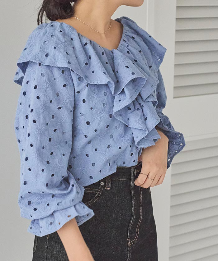 ティティベイト titivate コットンレースフリルブラウス (ブルー) ブルー