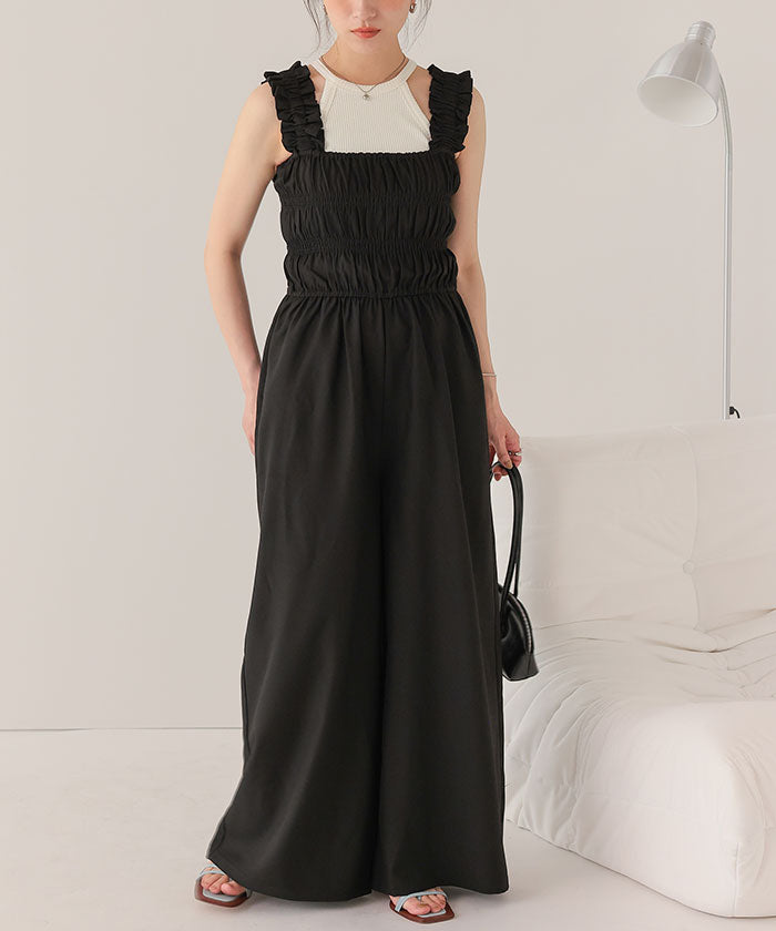 ティティベイト titivate 楽ちんきれいショルダーフリルシャーリングオールインワン (ブラック) ブラック