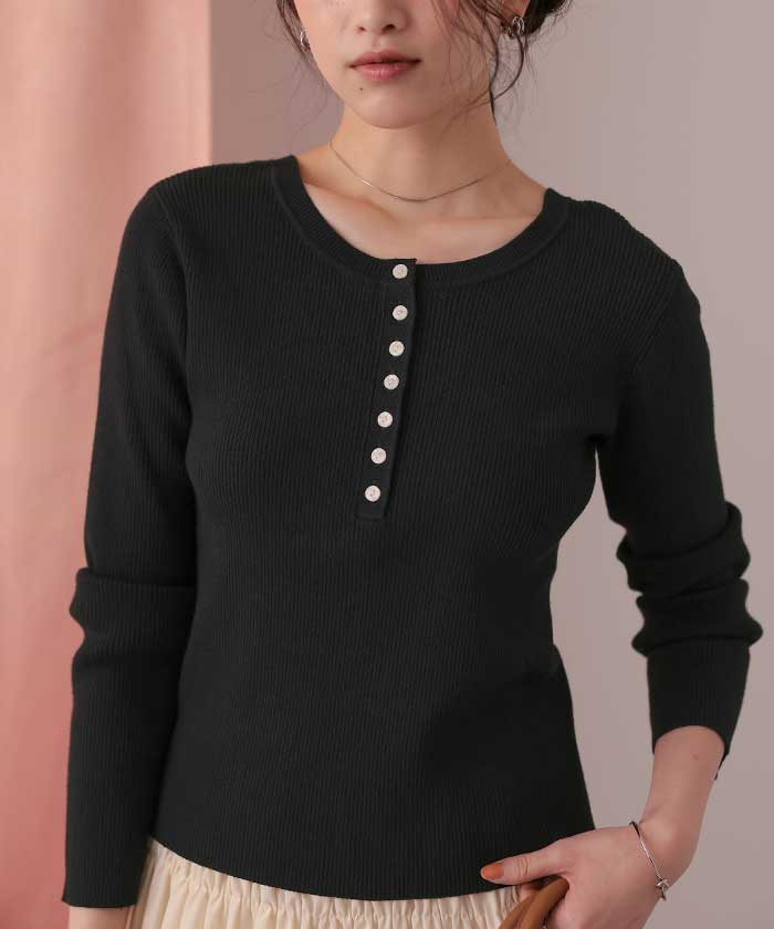 ティティベイト titivate 前後2wayUVケア/抗ピルヘンリーネックリブニット (ライトブラウン) ライトブラウン