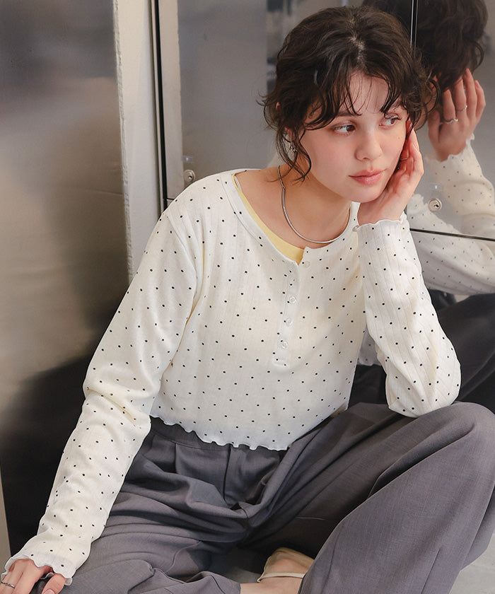 ティティベイト titivate コンパクトヘンリーネックロングスリーブトップス (アイボリー) アイボリー