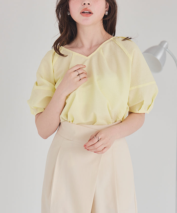 ティティベイト titivate Vネックパフスリーブトップス (ピンク) ピンク