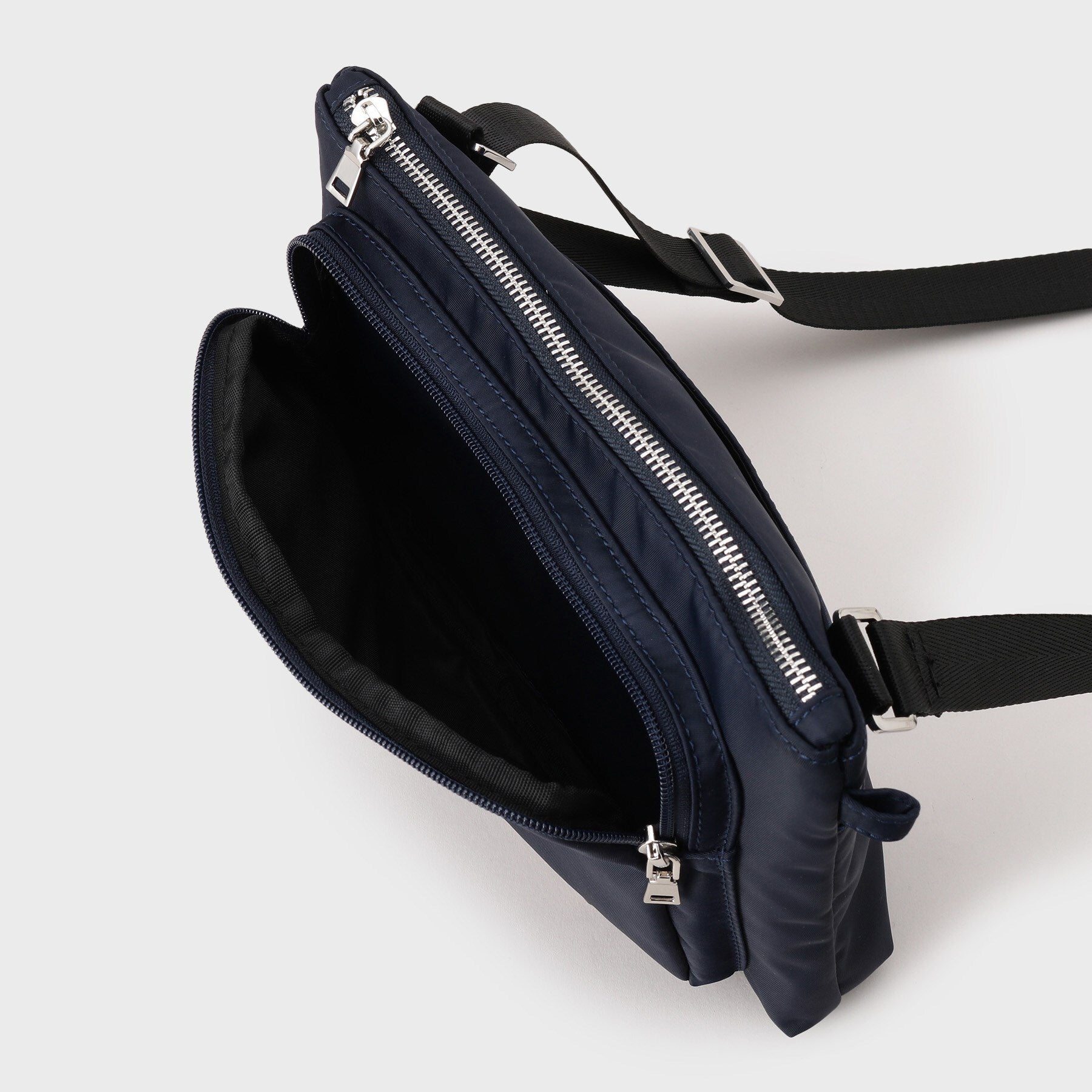 ティーケー タケオ キクチ tk.TAKEO KIKUCHI ナイロンサコッシュ (ネイビー(094)) ネイビー(094)