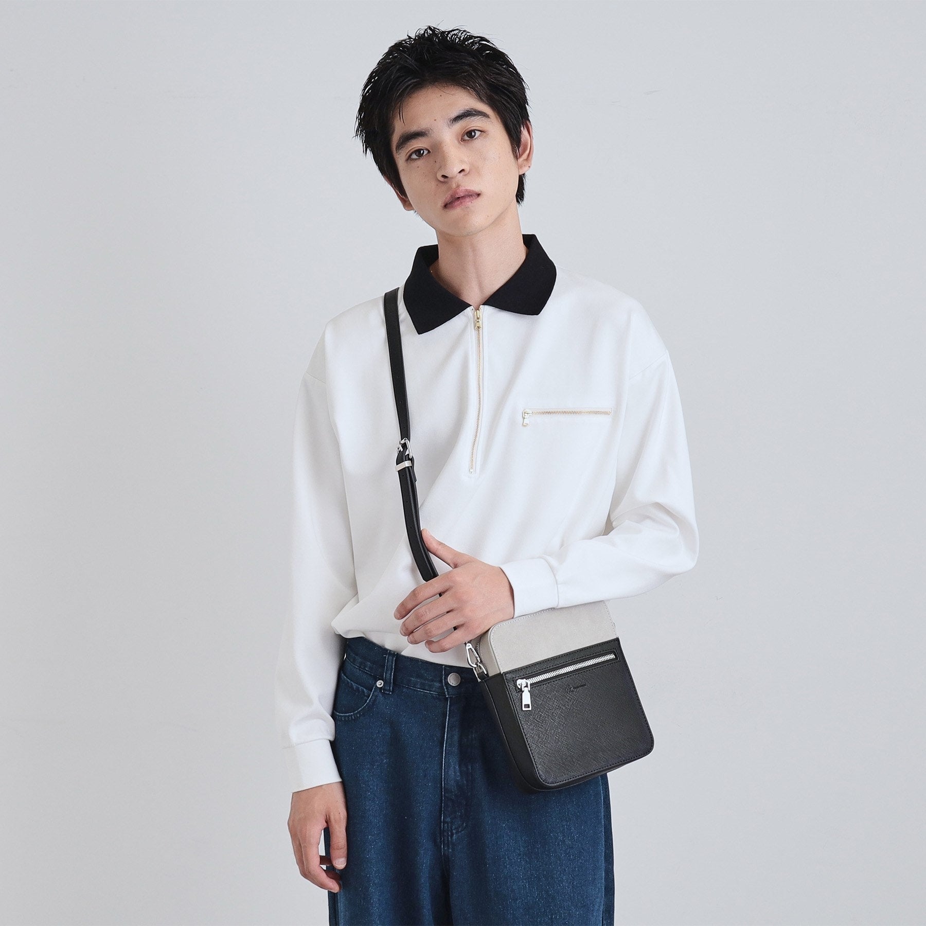 ティーケー タケオ キクチ tk.TAKEO KIKUCHI バイカラースクエアショルダーバッグ (ブラック(519)) ブラック(519)