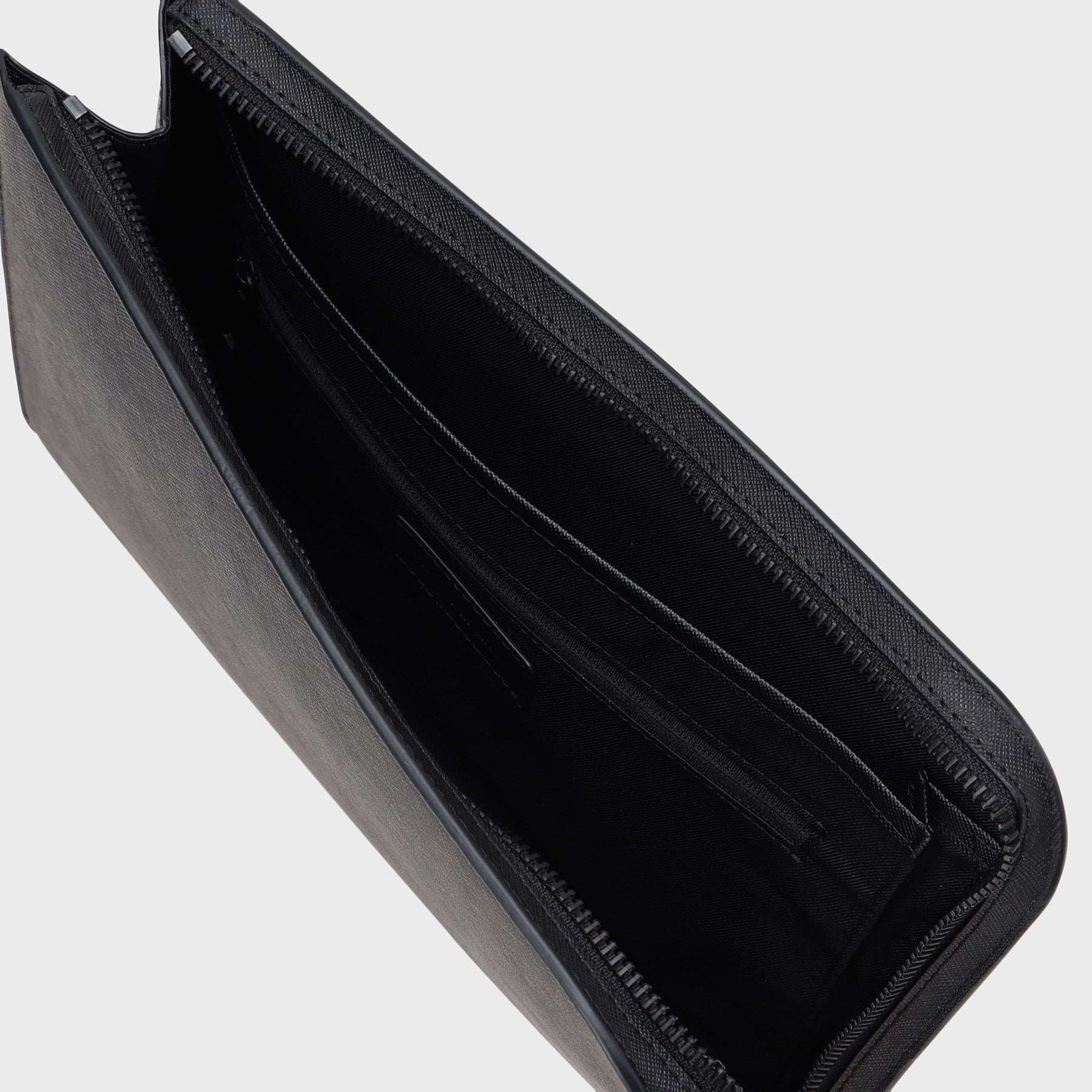 ティーケー タケオ キクチ tk.TAKEO KIKUCHI リアルレザークラッチ(冠婚葬祭OK) (ブラック(019)) ブラック(019)