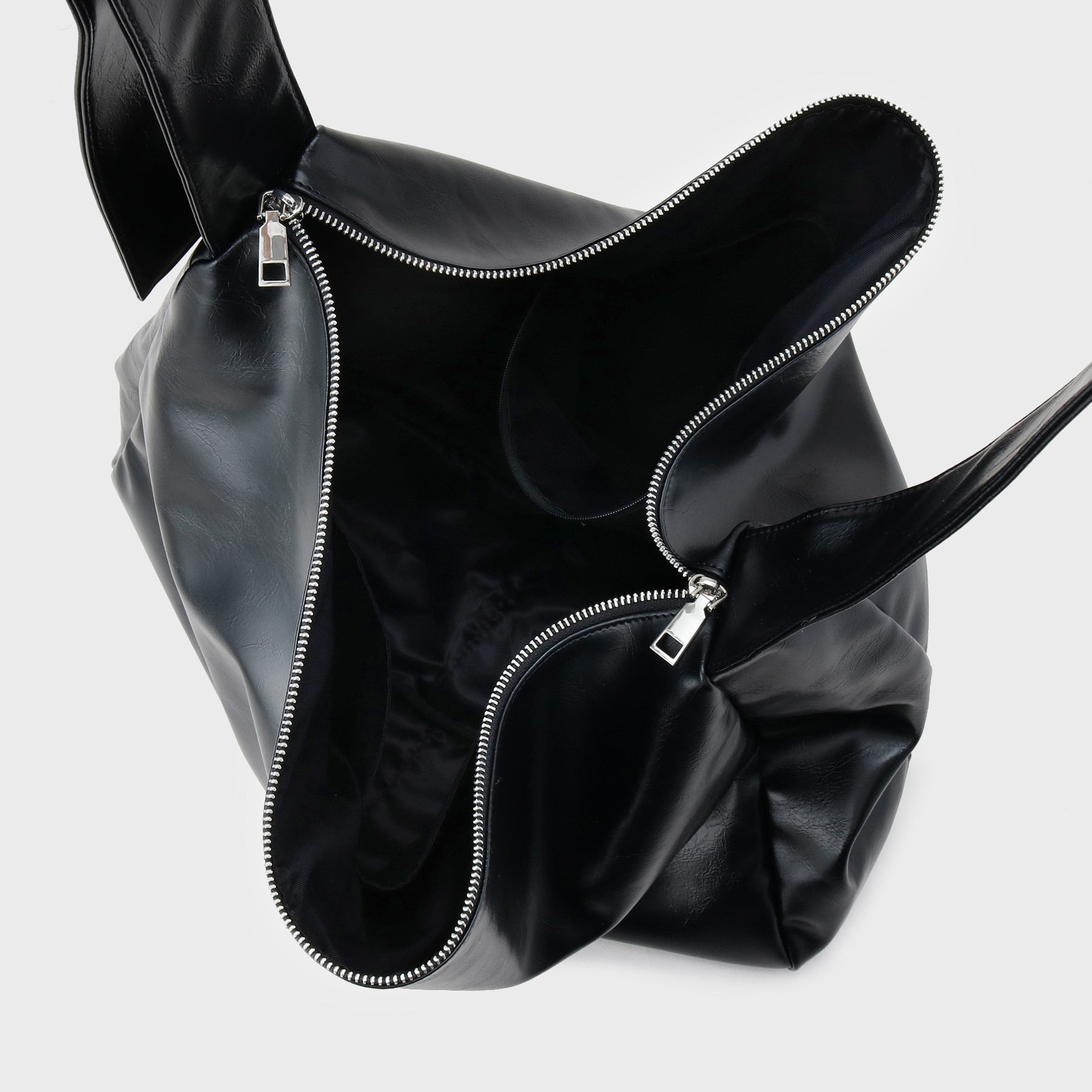 ティーケー タケオ キクチ tk.TAKEO KIKUCHI ルーズビッグショルダーバッグ/たすき掛け/ビッグ/A3サイズ収納可能 (ブラウン(944)) ブラウン(944)