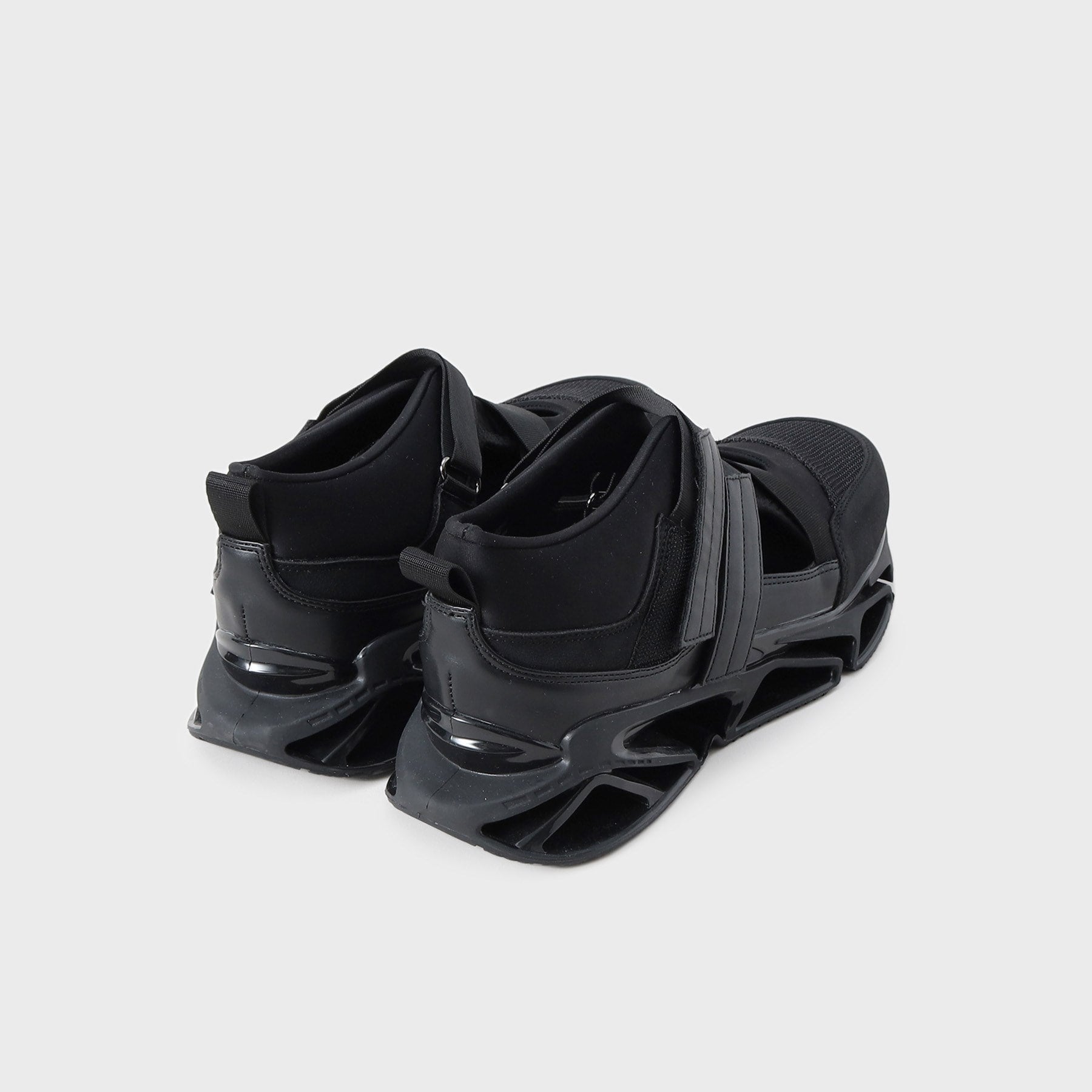 ティーケー タケオ キクチ tk.TAKEO KIKUCHI アクションソールスニーカーサンダル (ブラック(019)) ブラック(019)