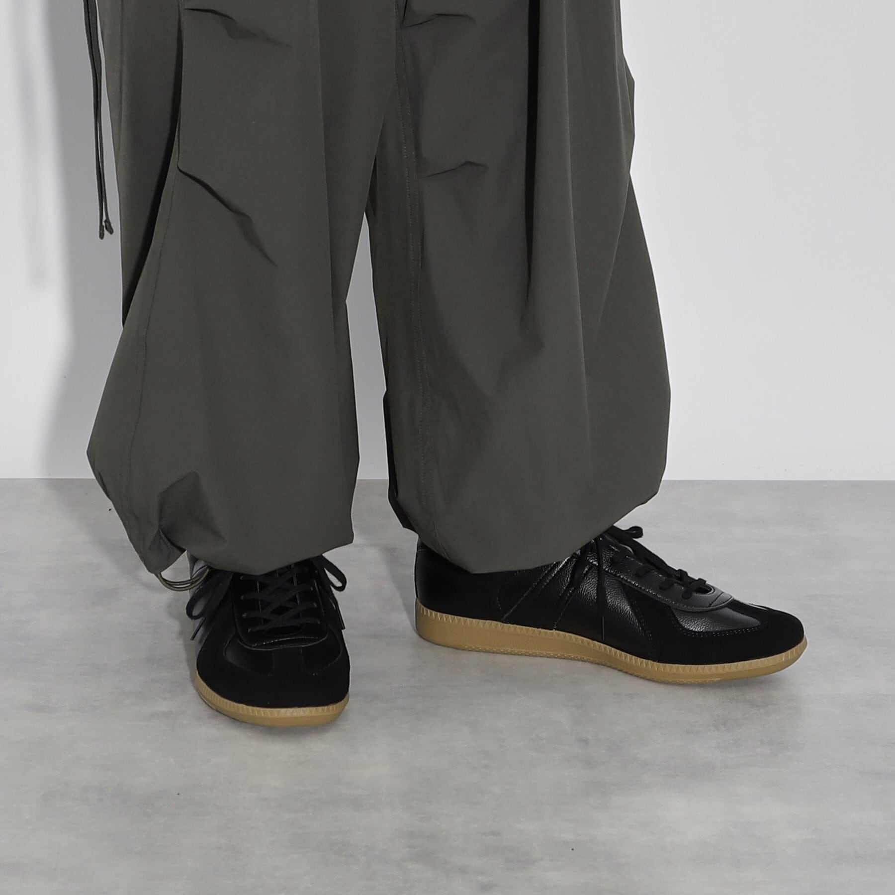 ティーケー タケオ キクチ tk.TAKEO KIKUCHI GERMAN TRAINER 別注レザースニーカー (ホワイト(001)) ホワイト(001)