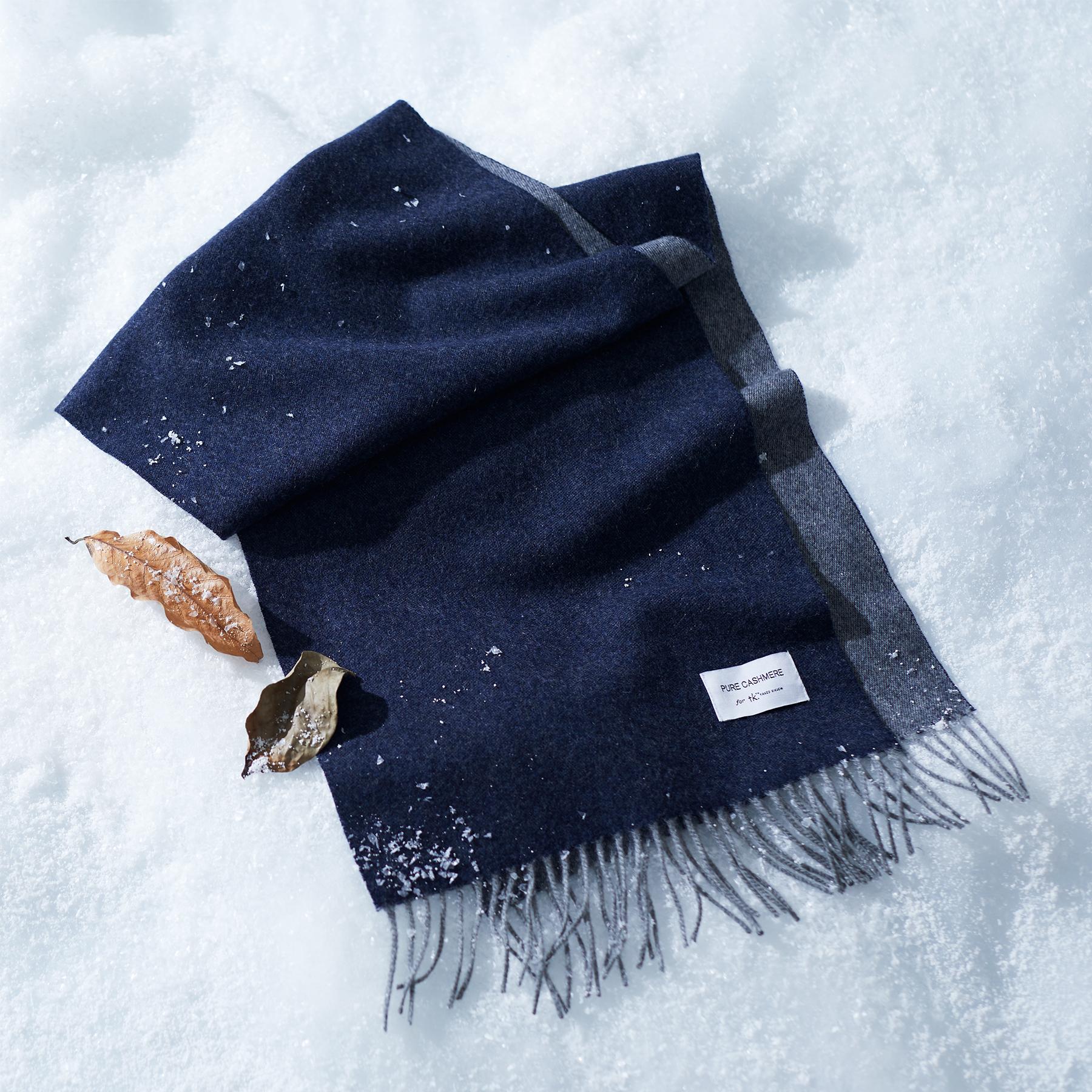 ティーケー タケオ キクチ tk.TAKEO KIKUCHI 【カシミヤ100%】ピュアカシミヤリバーシブルマフラー (ブルー(093)) ブルー(093)