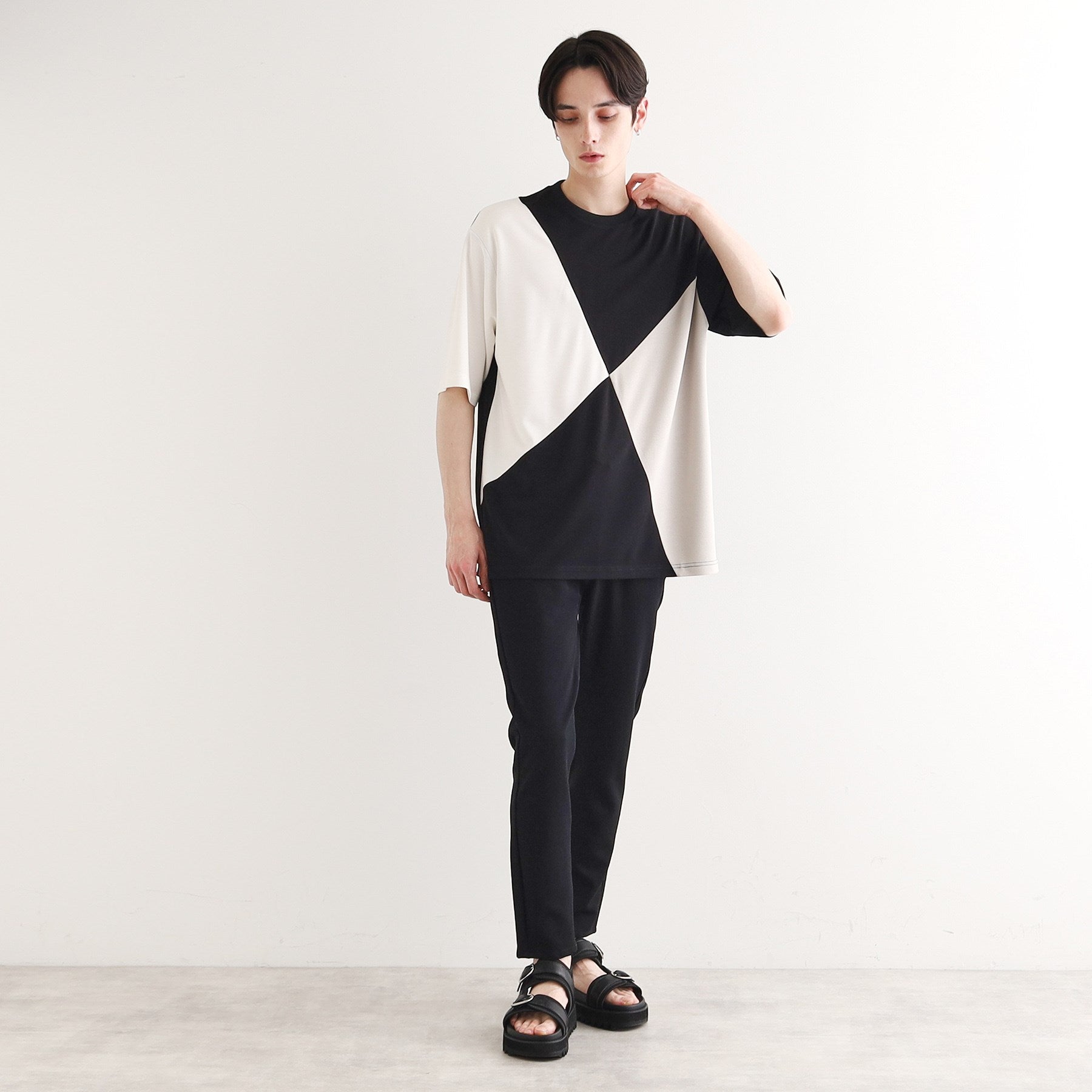 ティーケー タケオ キクチ tk.TAKEO KIKUCHI 【UV/接触冷感】ナナメ切替アソートTシャツ (ブラック(519)) ブラック(519)