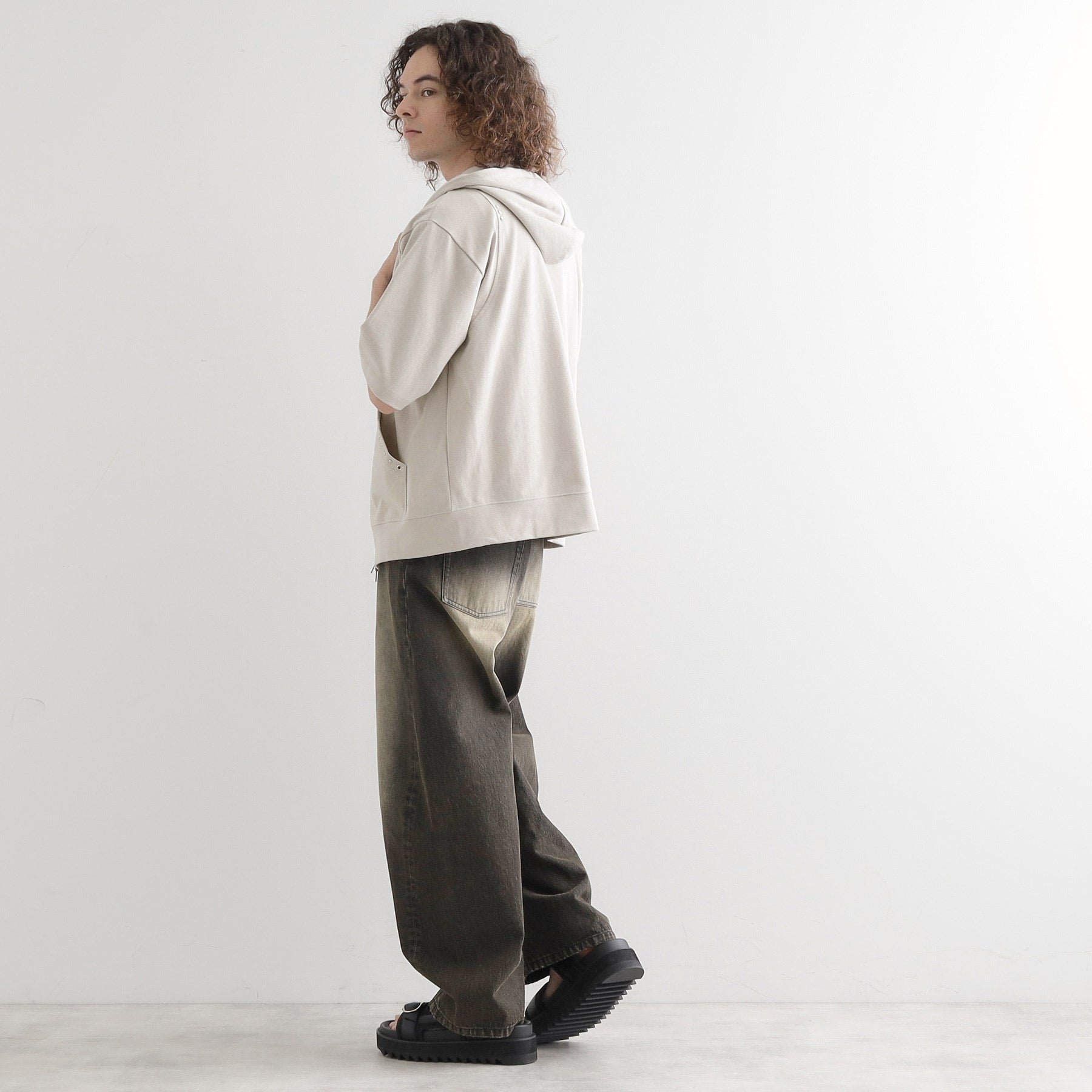 ティーケー タケオ キクチ tk.TAKEO KIKUCHI スタッズ ダブルZIPパーカー (ライトグレー(011)) ライトグレー(011)