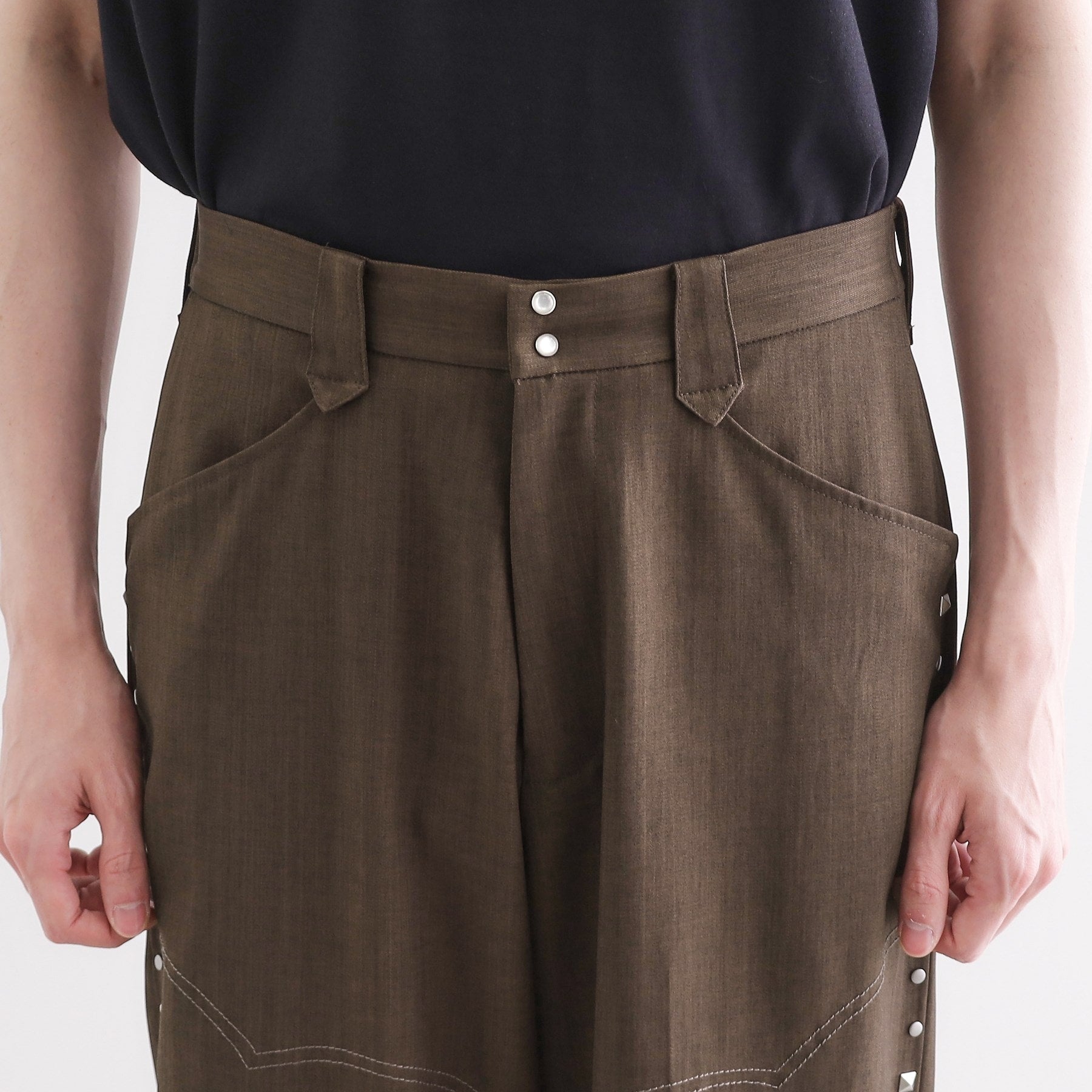 ティーケー タケオ キクチ tk.TAKEO KIKUCHI スタッズスラックス (ブラック(019)) ブラック(019)