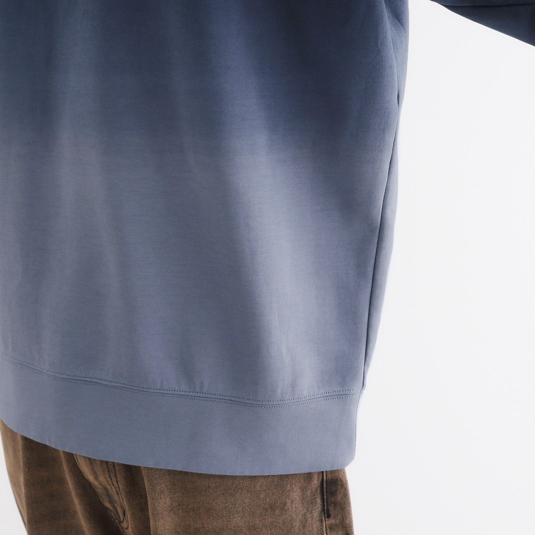 ティーケー タケオ キクチ tk.TAKEO KIKUCHI グラデーションダイ・ダンボールスウェット (ブラウン(044)) ブラウン(044)