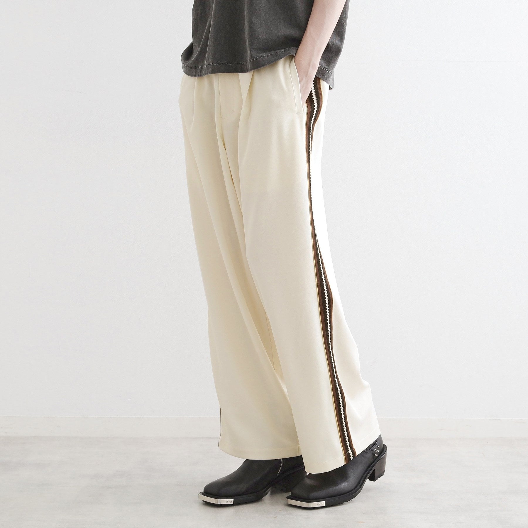 ティーケー タケオ キクチ tk.TAKEO KIKUCHI ラインスラックス (オフホワイト(003)) オフホワイト(003)