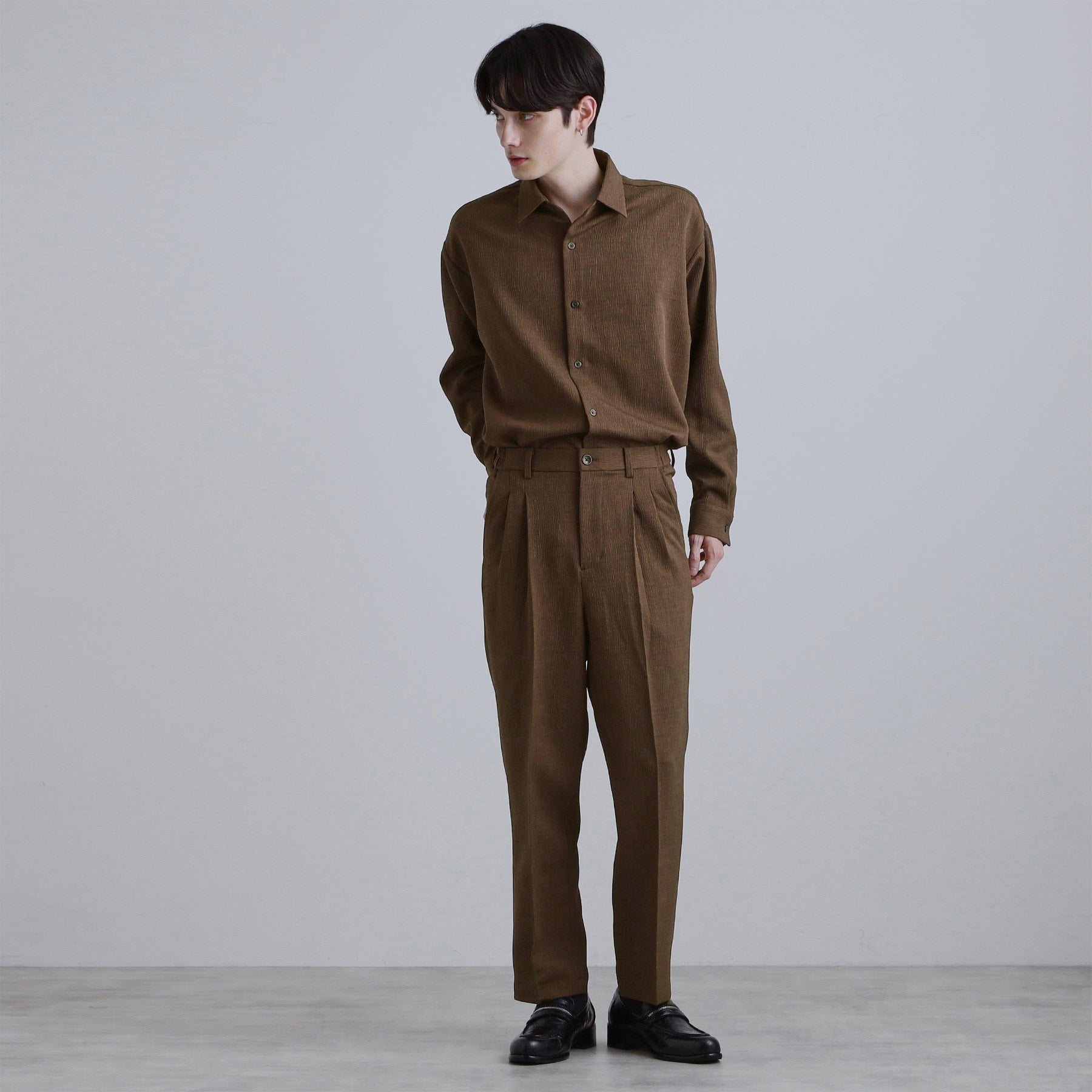 ティーケー タケオ キクチ tk.TAKEO KIKUCHI 【セットアップ対応】テッククレープルーズテーパードパンツ (ブラウン(044)) ブラウン(044)