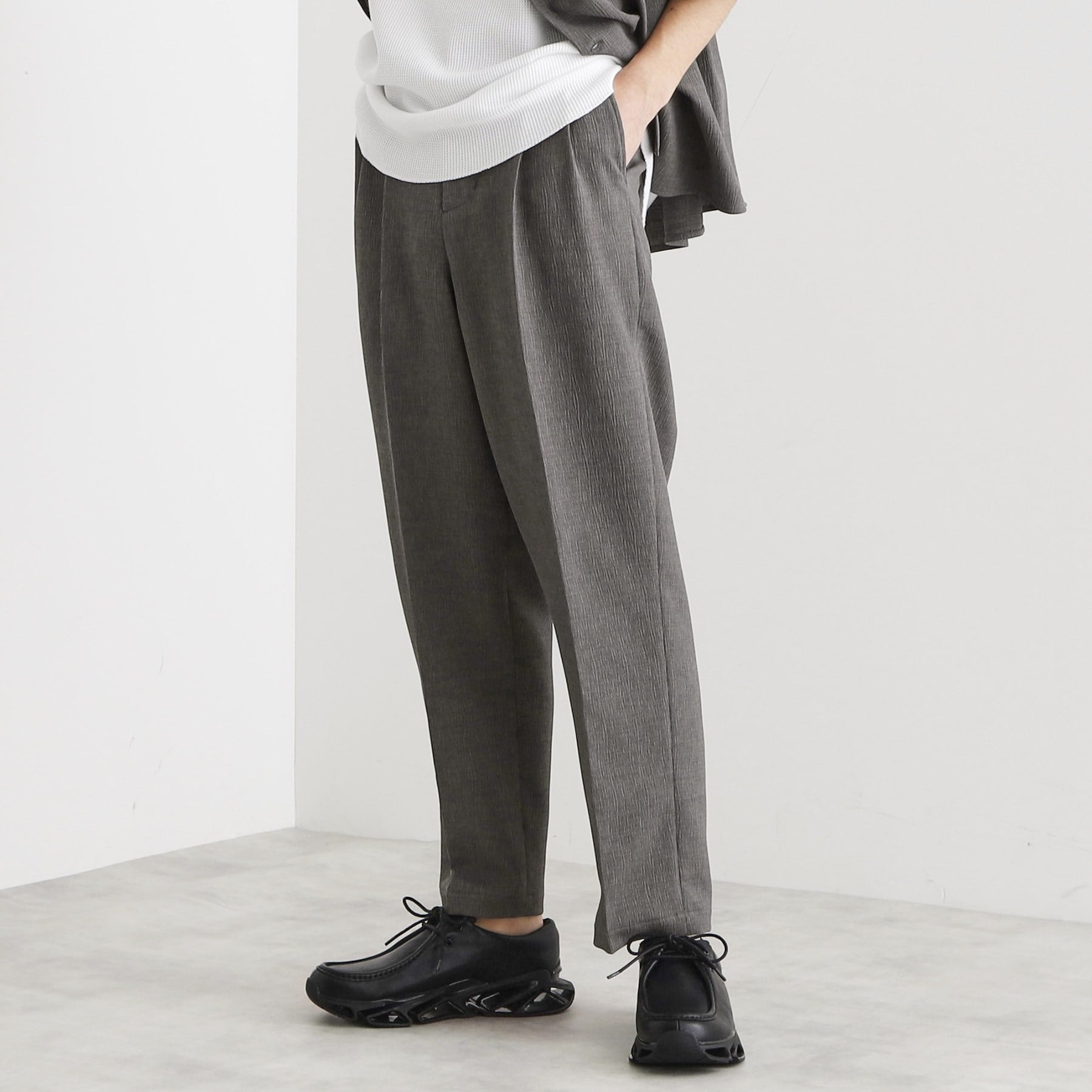 ティーケー タケオ キクチ tk.TAKEO KIKUCHI 【セットアップ対応】テッククレープルーズテーパードパンツ (チャコールグレー(014)) チャコールグレー(014)