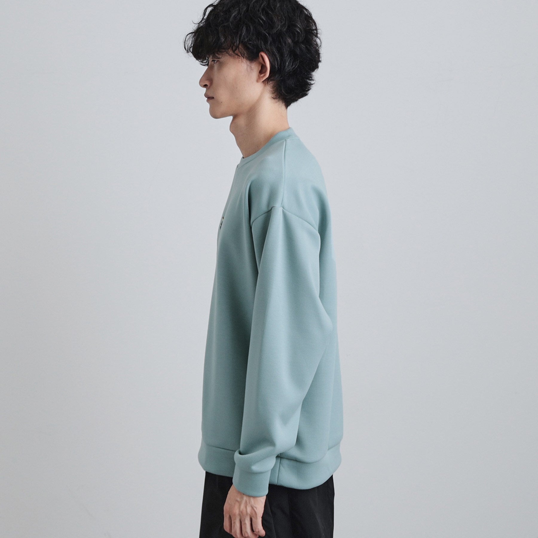 ティーケー タケオ キクチ tk.TAKEO KIKUCHI ピープル刺繍スウェット (ホワイト(001)) ホワイト(001)