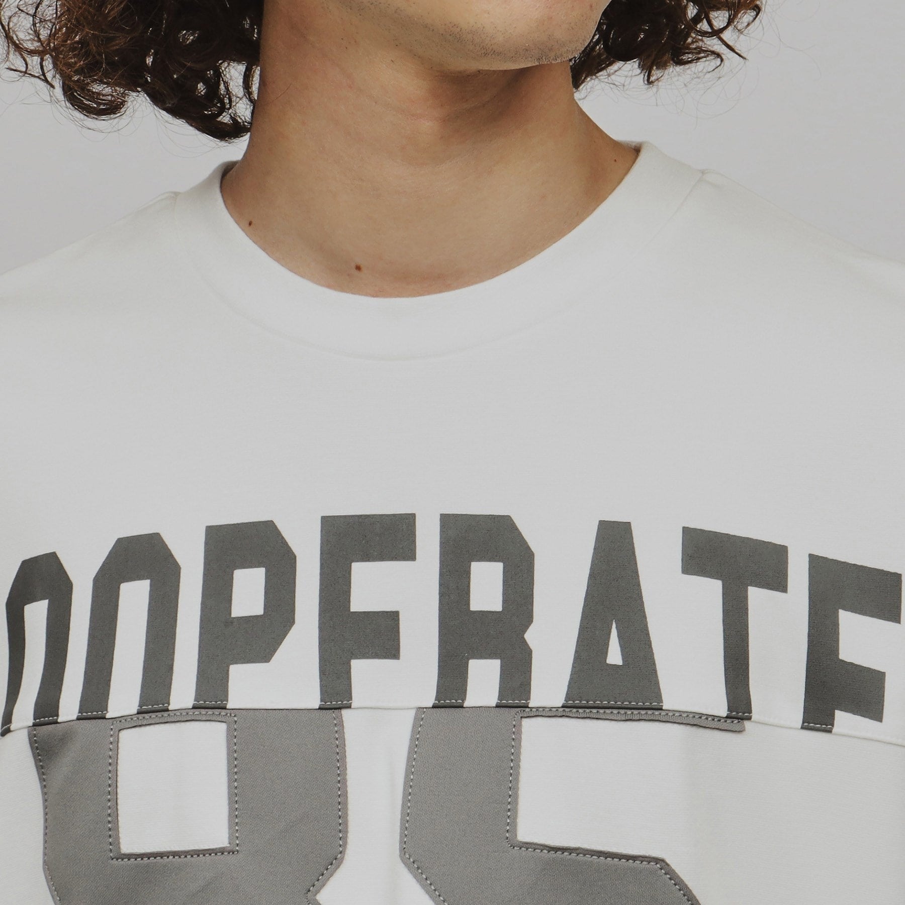 ティーケー タケオ キクチ tk.TAKEO KIKUCHI ナンバリングペイストTシャツ (オフホワイト(003)) オフホワイト(003)