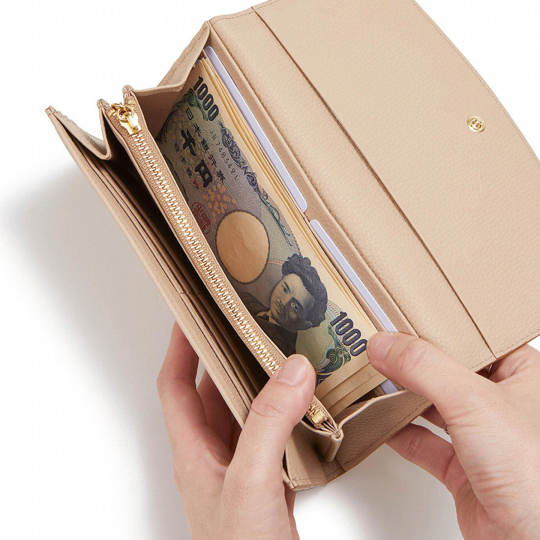 トプカピ TOPKAPI gemdrops ジェムドロップ ミニエンボスレザー 天然石 長財布