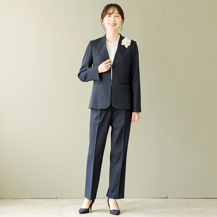 トウキョウソワール 東京ソワール WEB限定|定番のネイビーパンツセットアップ (ネイビー) ネイビー