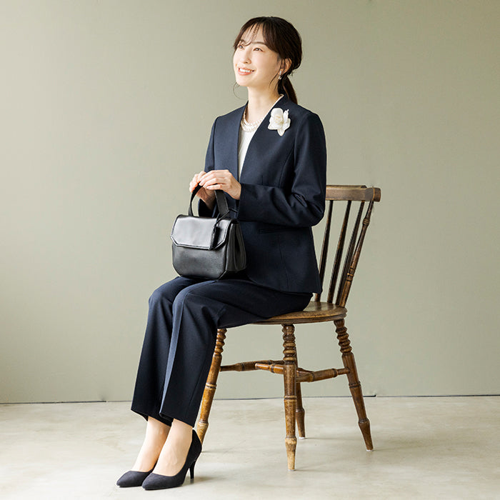 トウキョウソワール 東京ソワール WEB限定|定番のネイビーパンツセットアップ (ネイビー) ネイビー