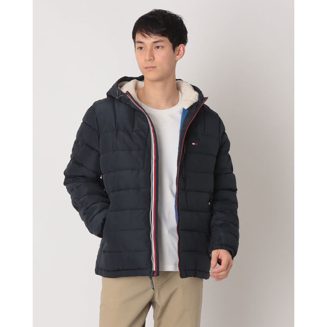 トミー ヒルフィガー TOMMY HILFIGER QUILTED POLYTWILL PUFFER JACKET WITH SHERPALINED HOODY アウター (ブラック) ブラック