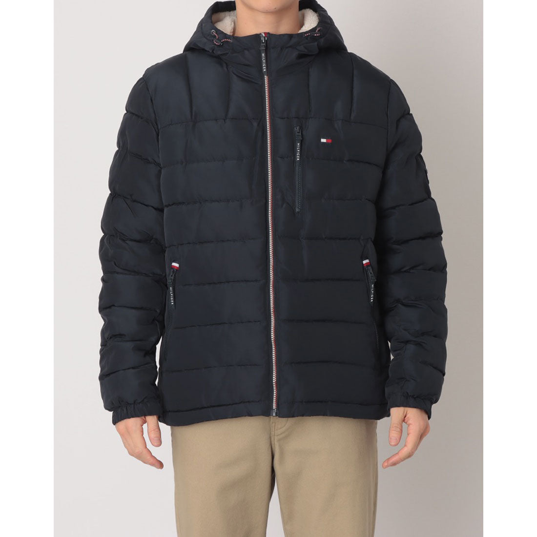 トミー ヒルフィガー TOMMY HILFIGER QUILTED POLYTWILL PUFFER JACKET WITH SHERPALINED HOODY アウター (ブラック) ブラック