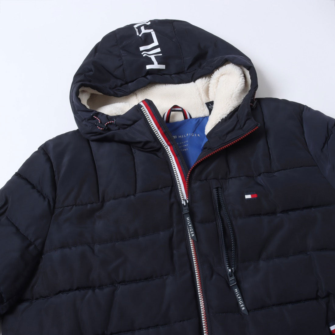 トミー ヒルフィガー TOMMY HILFIGER QUILTED POLYTWILL PUFFER JACKET WITH SHERPALINED HOODY アウター (ブラック) ブラック