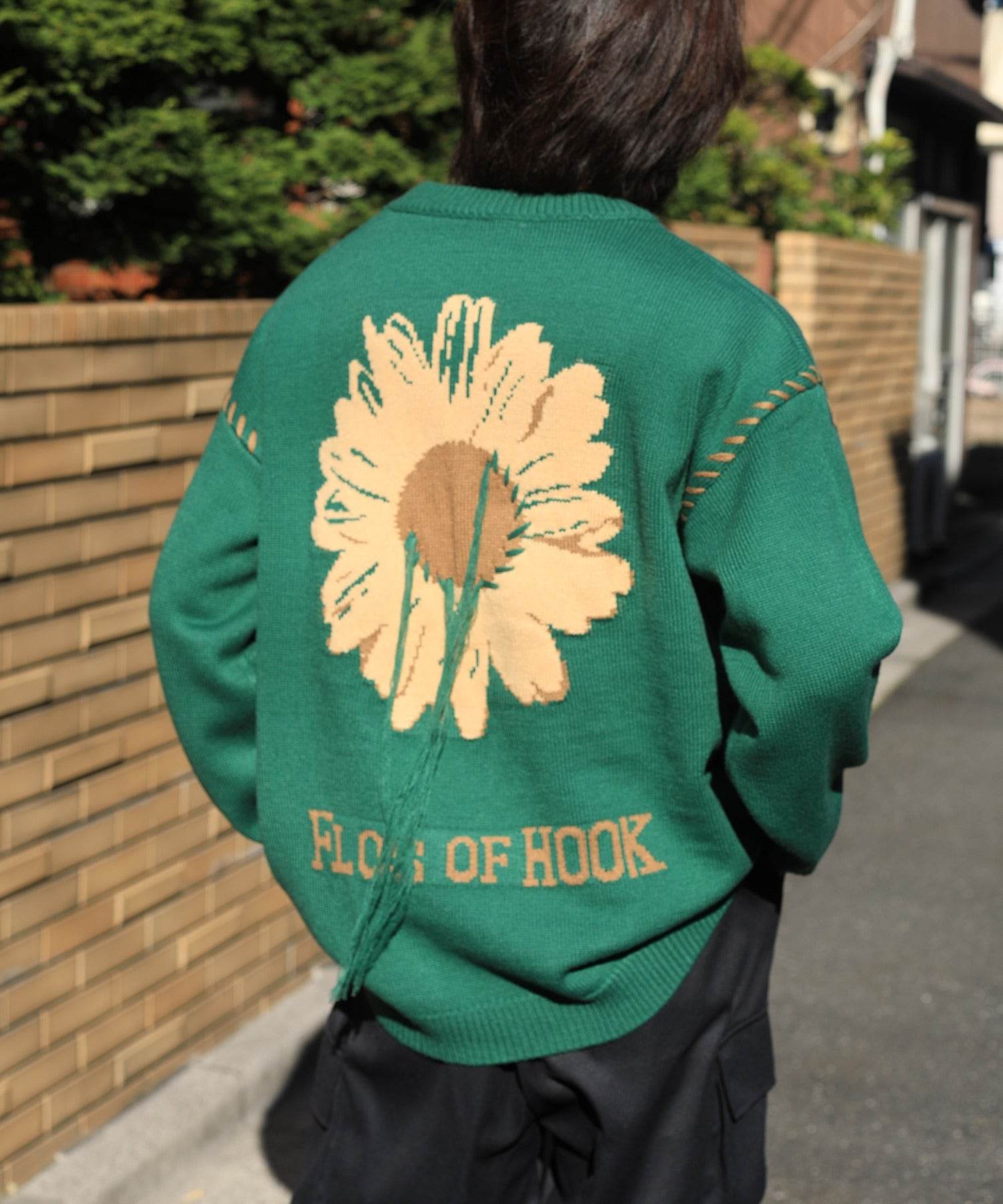 フック HOOK 【HOOK 】ーoriginalー 個性派レイジーステッチフリンジ付きマーガレットニットプルオーバー