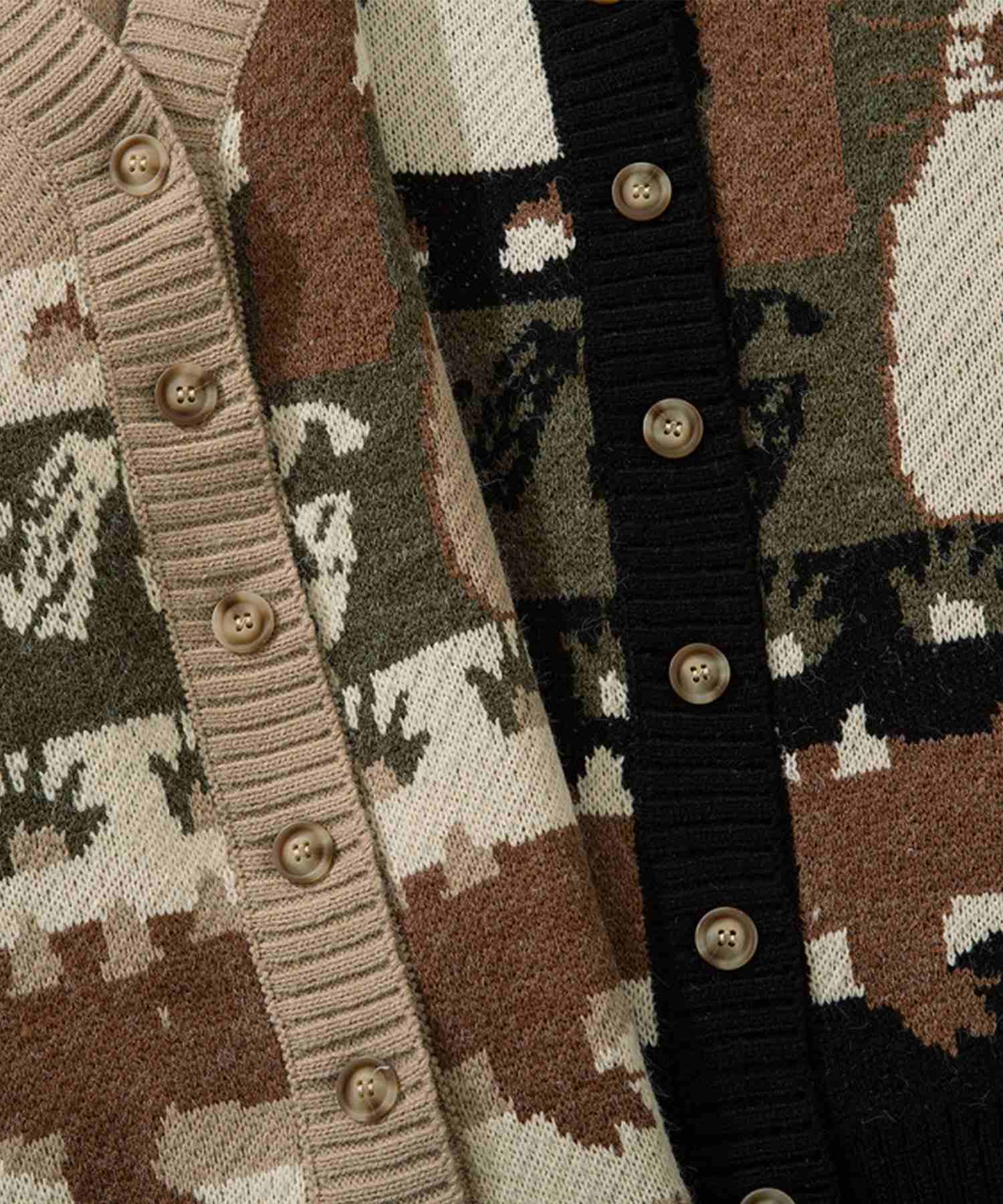 Hook HOOK 【HOOK】 Retro-style patchwork pattern rabbit illustration cardigan