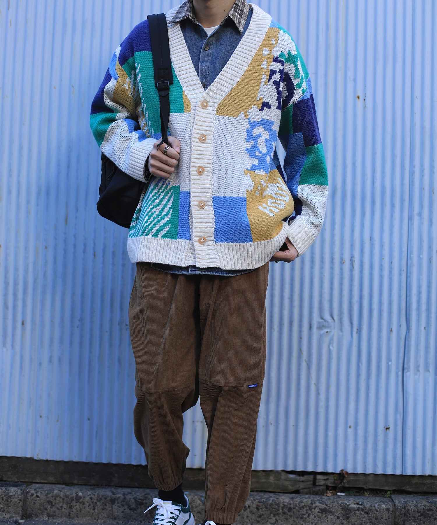 フック HOOK 【HOOK】ーoriginalー レトロ調アニマル・配色パッチワークニットカーディガン (アイボリー) アイボリー