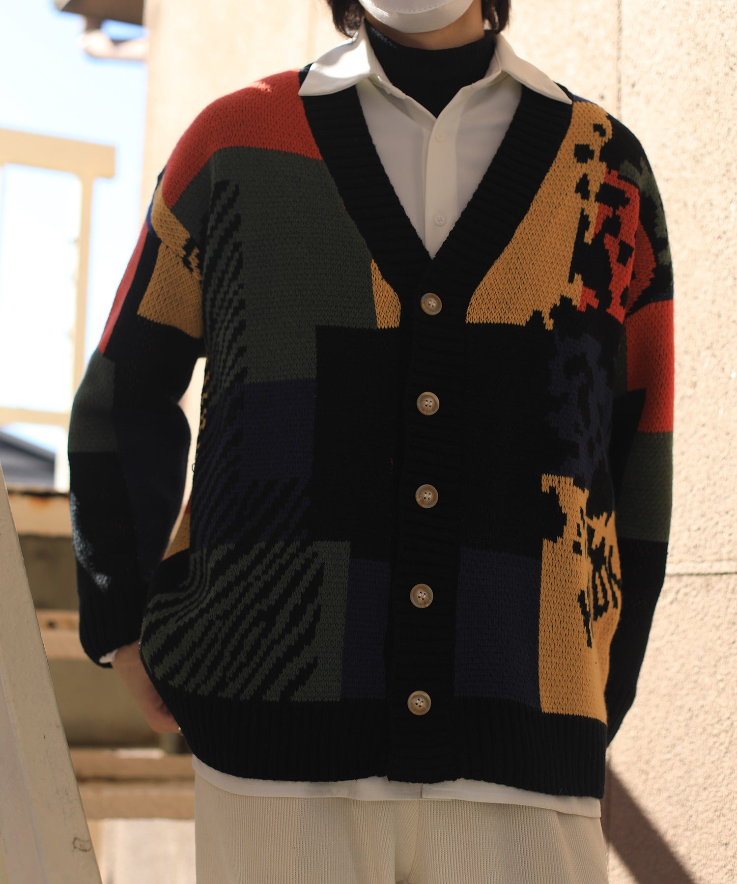 フック HOOK 【HOOK】ーoriginalー レトロ調アニマル・配色パッチワークニットカーディガン (アイボリー) アイボリー