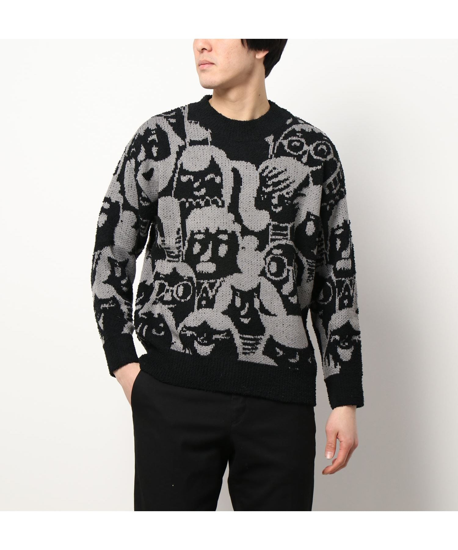 フック HOOK 【HOOK】いろんな顔総柄ニット風スウェット (ブラック) ブラック