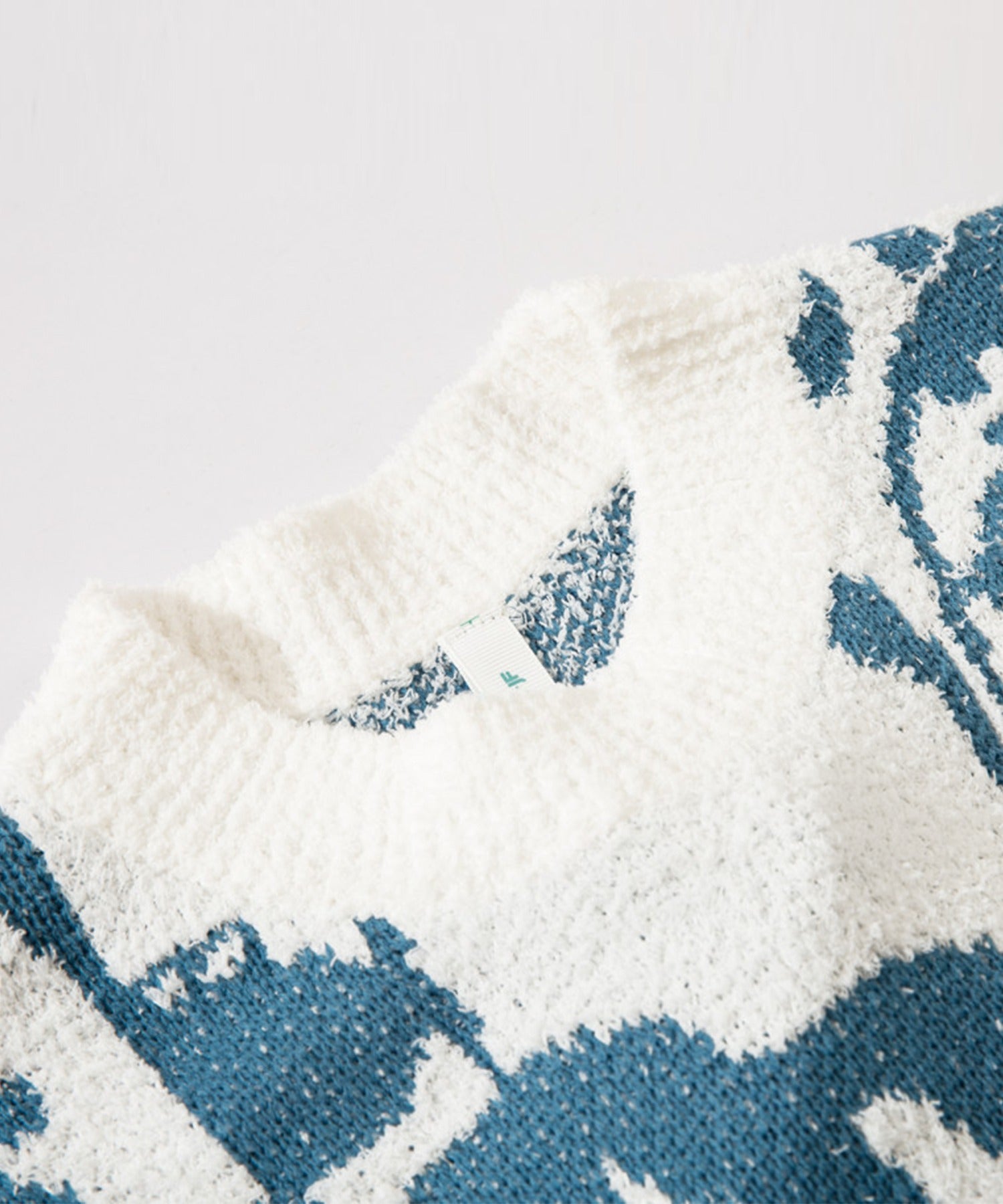 フック HOOK 【HOOK】いろんな顔総柄ニット風スウェット (ブラック) ブラック