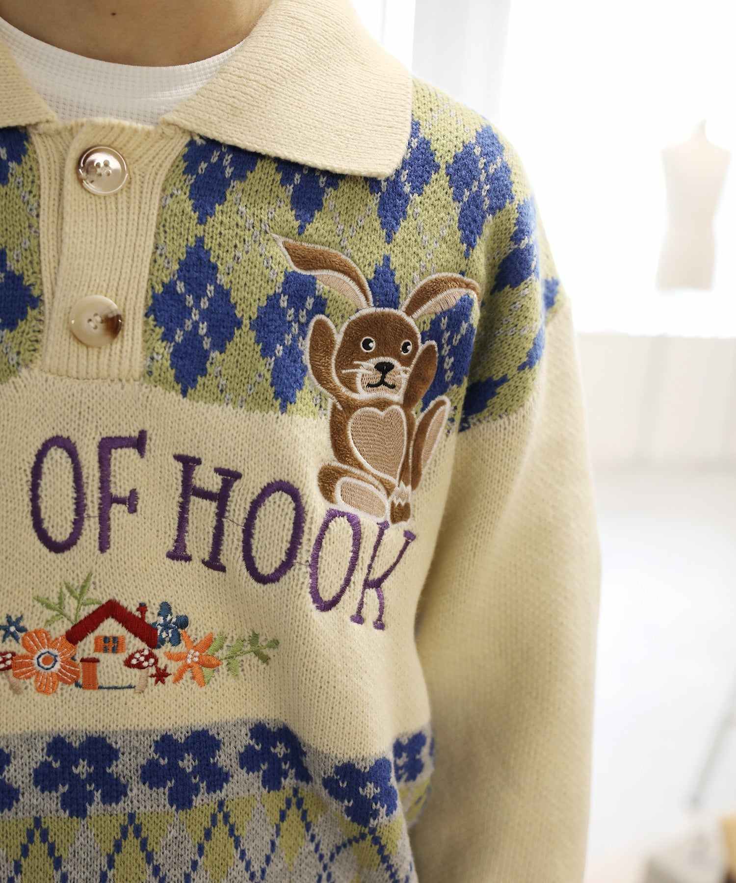 フック HOOK HOOK ーoriginalー 古著風 復古調兔子刺繡配色菱格紋翻領針織衫