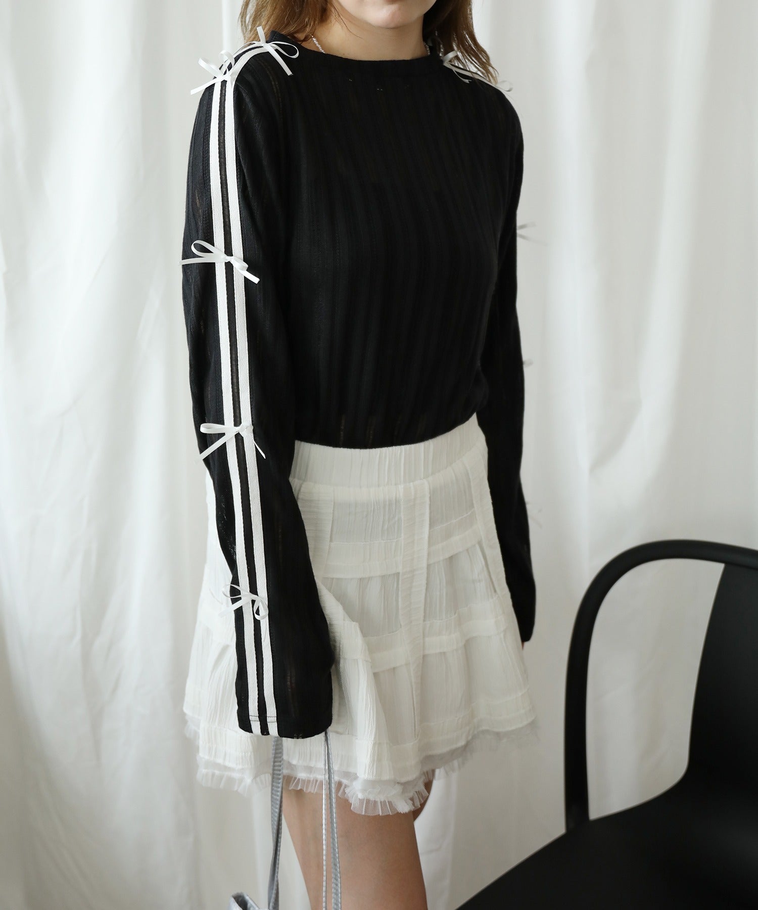 HOOK 【HOOK】for girls Sleeve Ribbon Line Sheer Cut and Sew Top