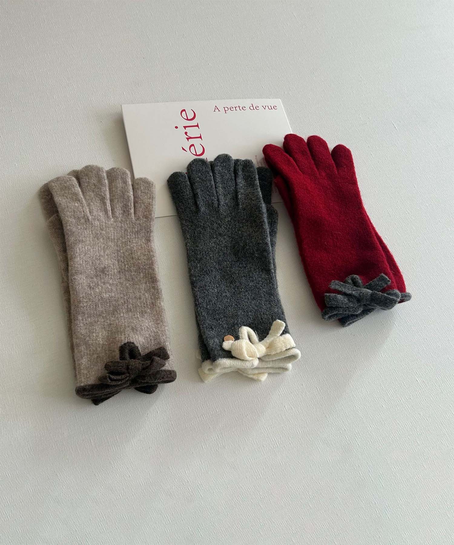 ジャスミングランディフローラム Jasmine Grandiflorum Jasmine/バイカラーリボンニット手袋 (ワインレッド) ワインレッド