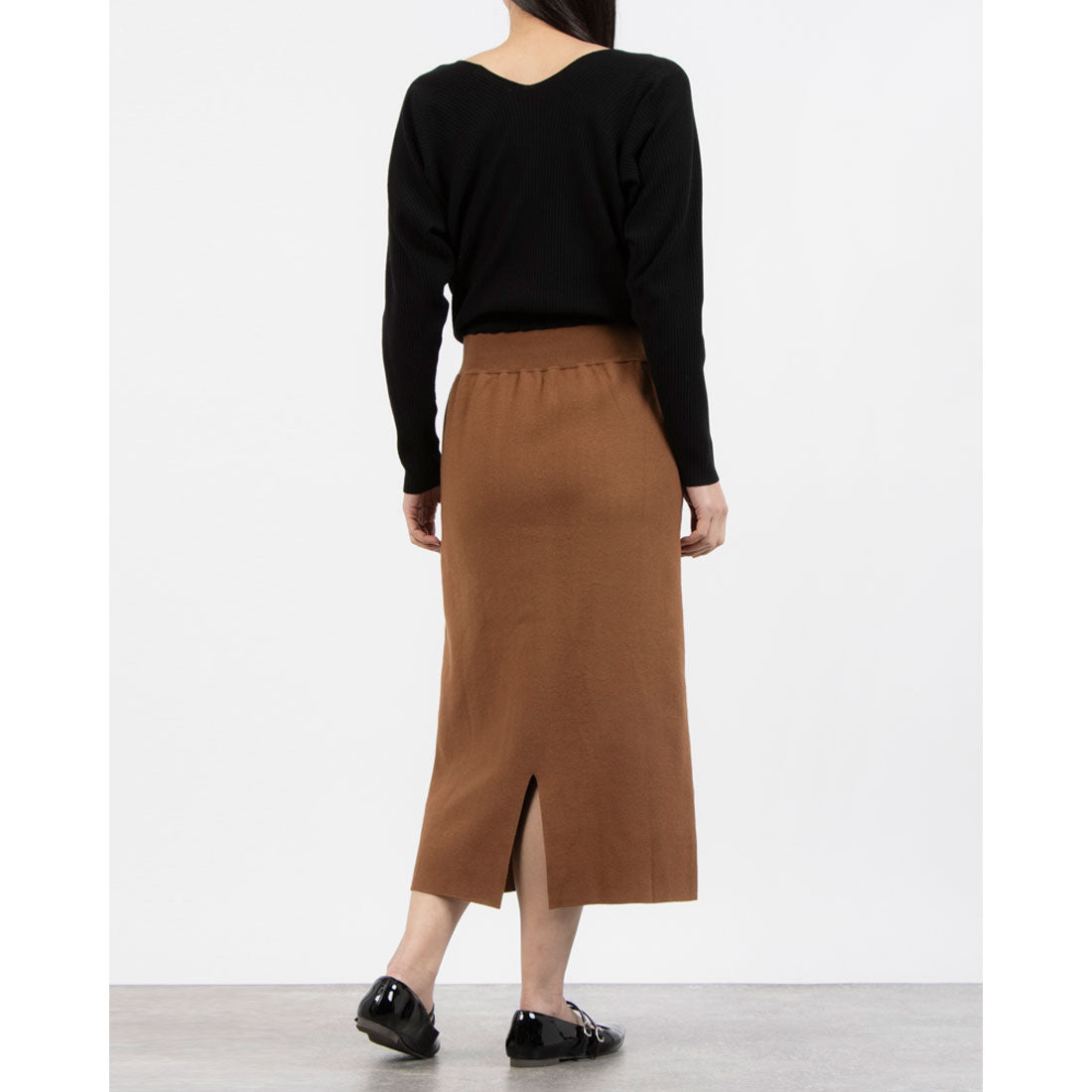 トーナル TONAL Vネックニットワンピース キャメル