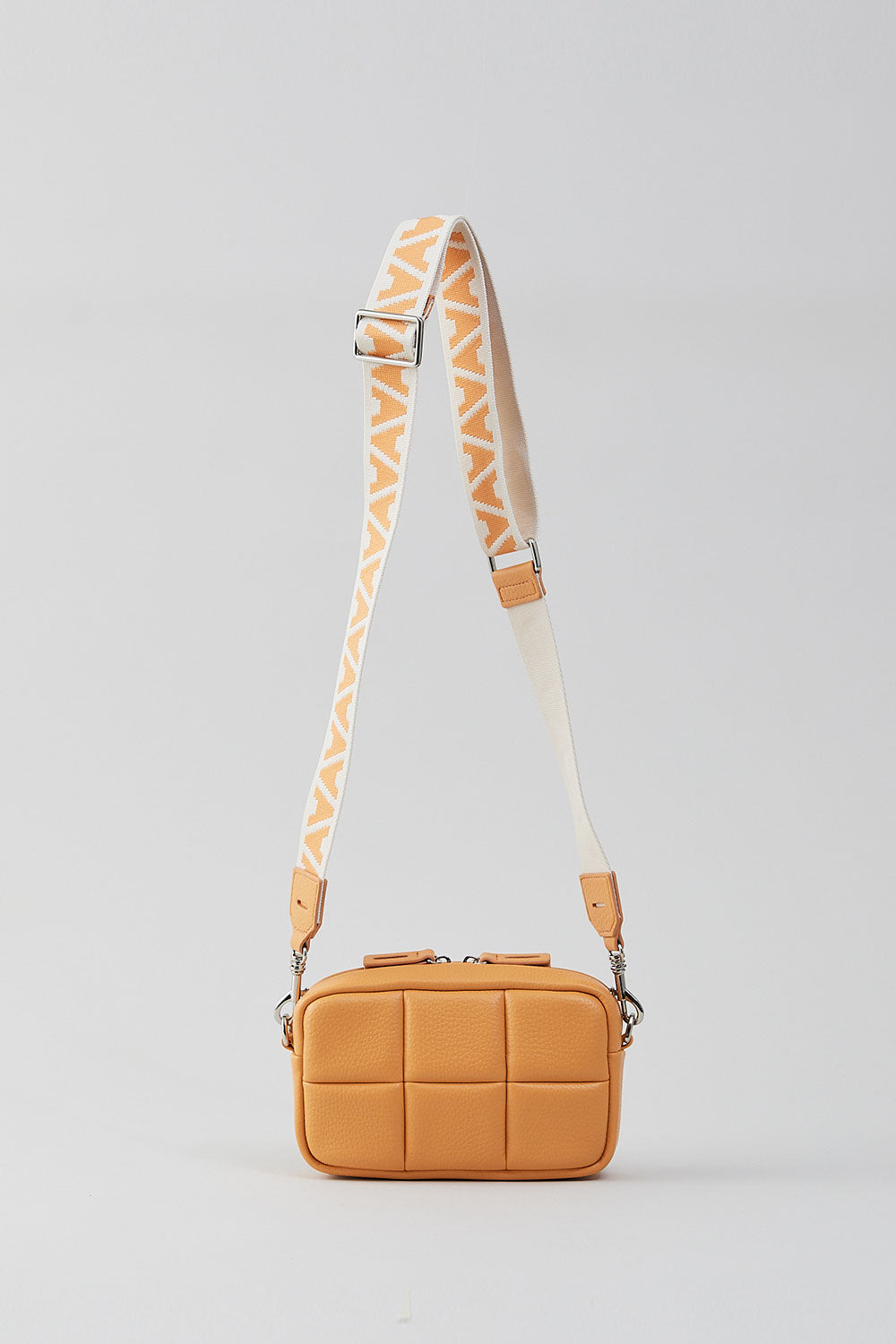 Ad Column ADD COLUMN PUFF - CROSSBODY EBS