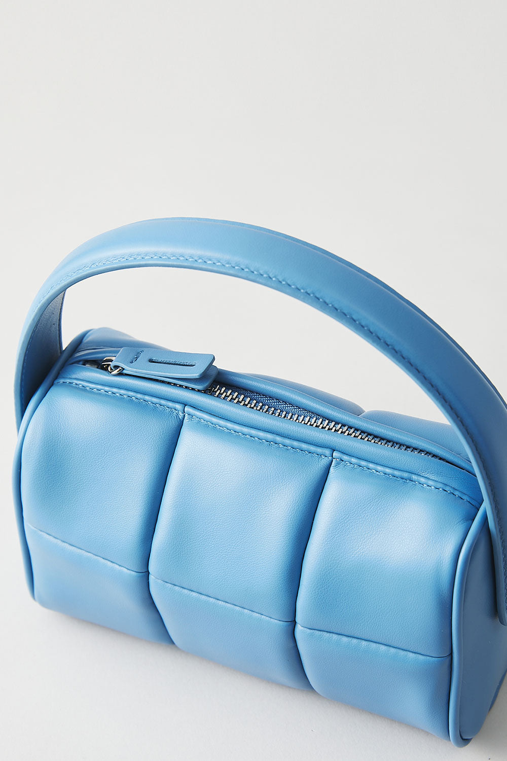 添加 CULUMN 泡芙 - 手