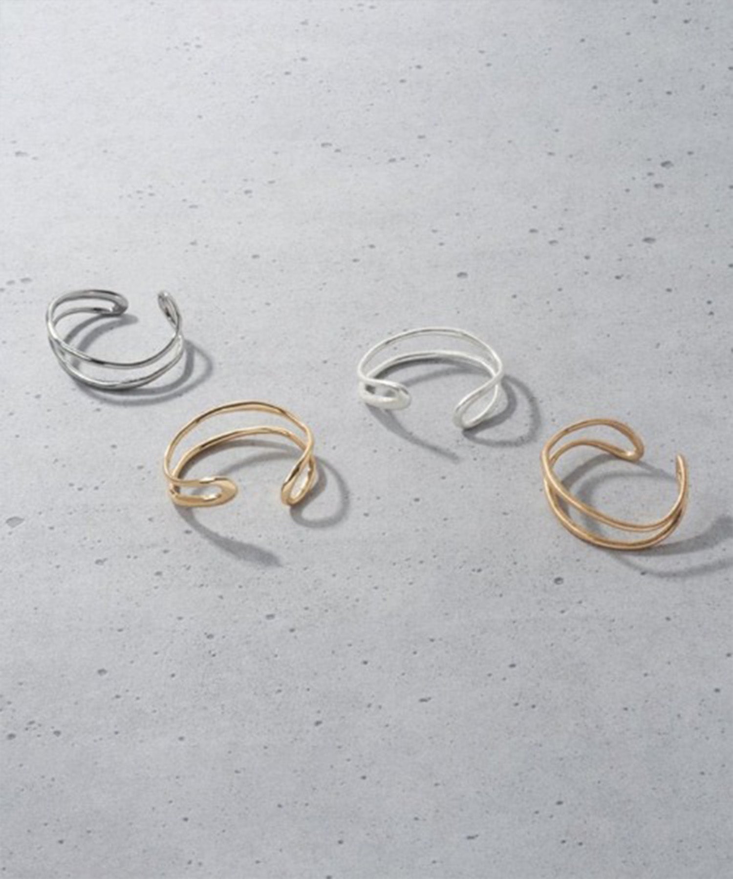 ゴールディ GOLDY アレルギー対応 ウェーブバングル 4240303 (シルバー系1) シルバー系1